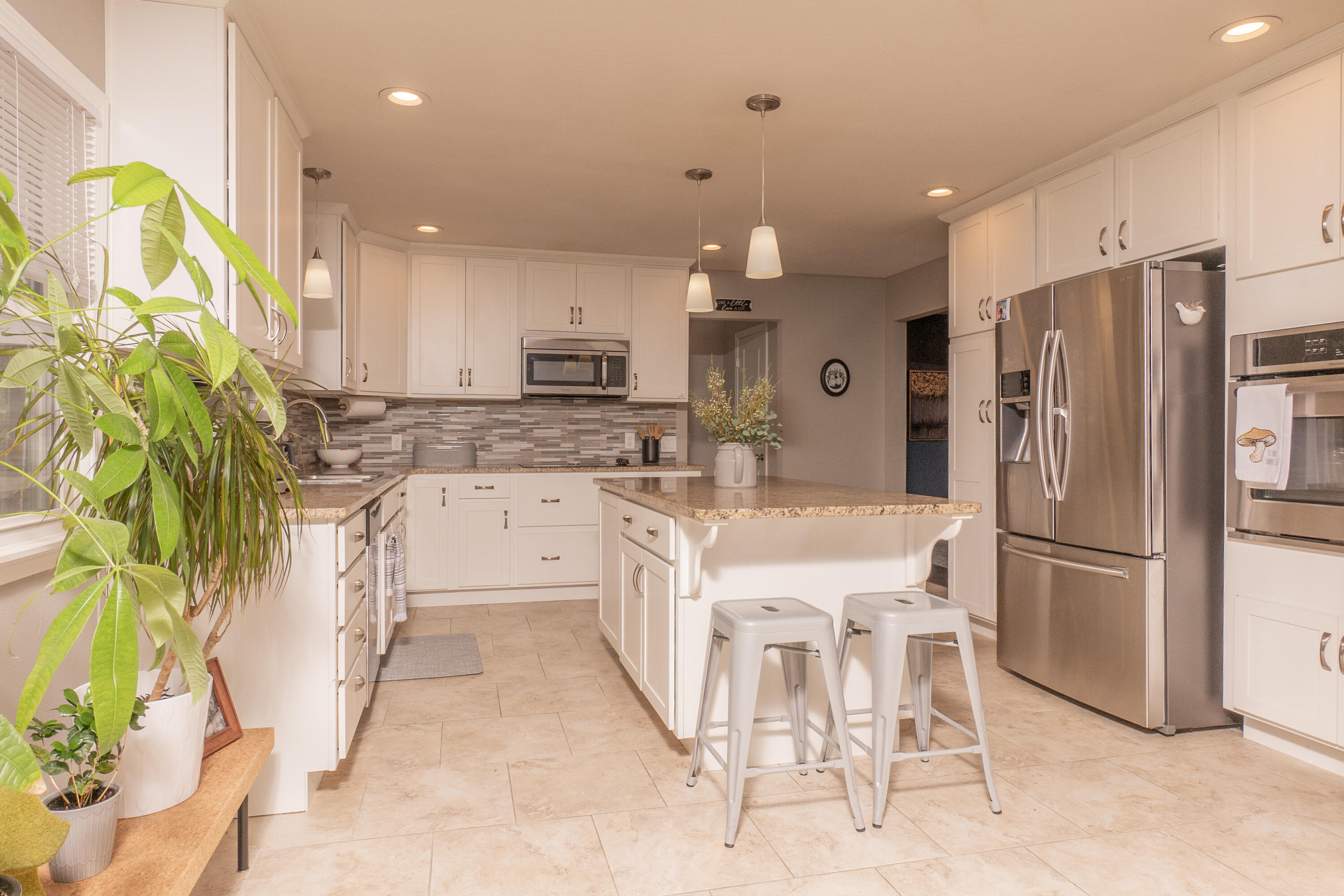 Riverview Est - Residential