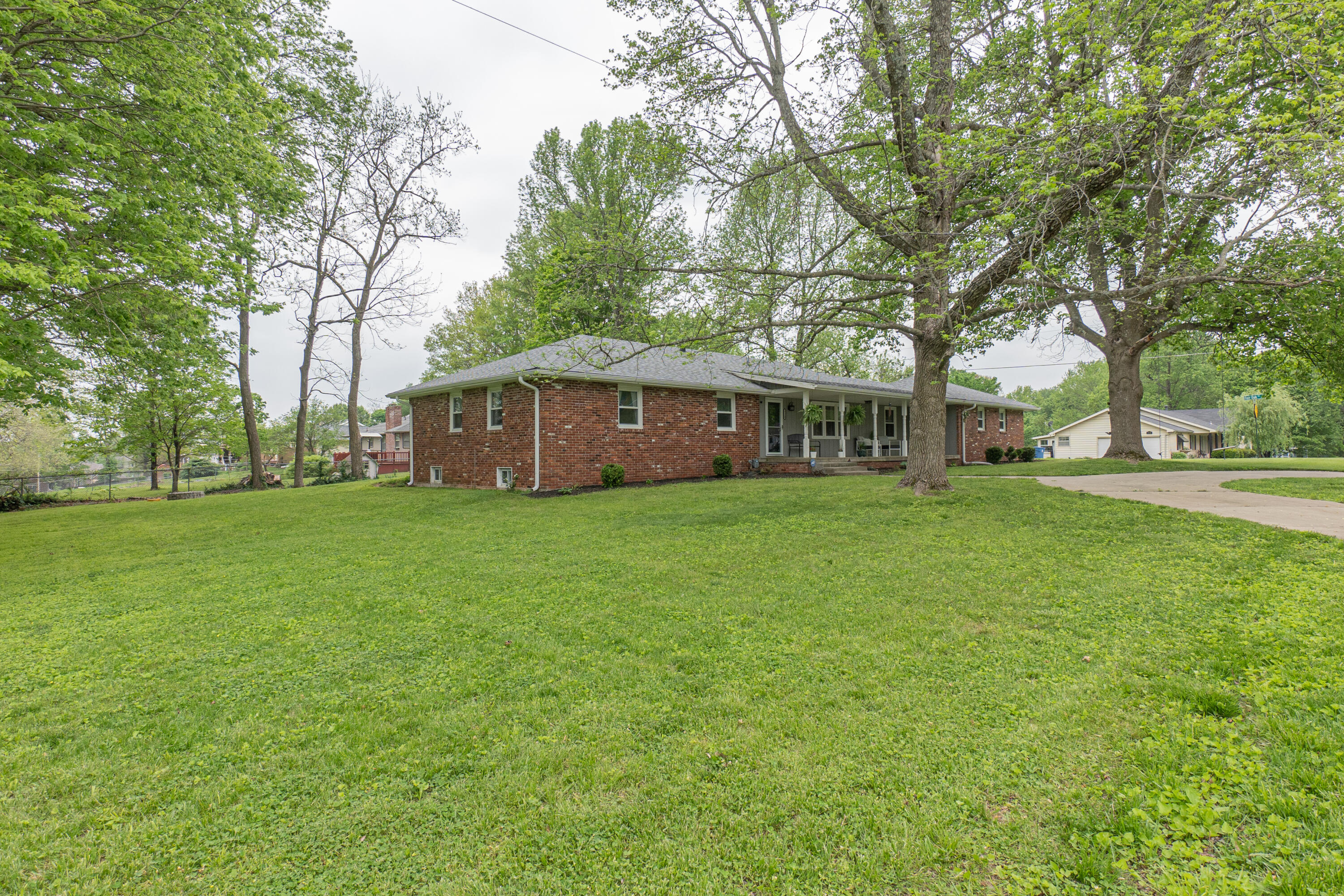 Riverview Est - Residential