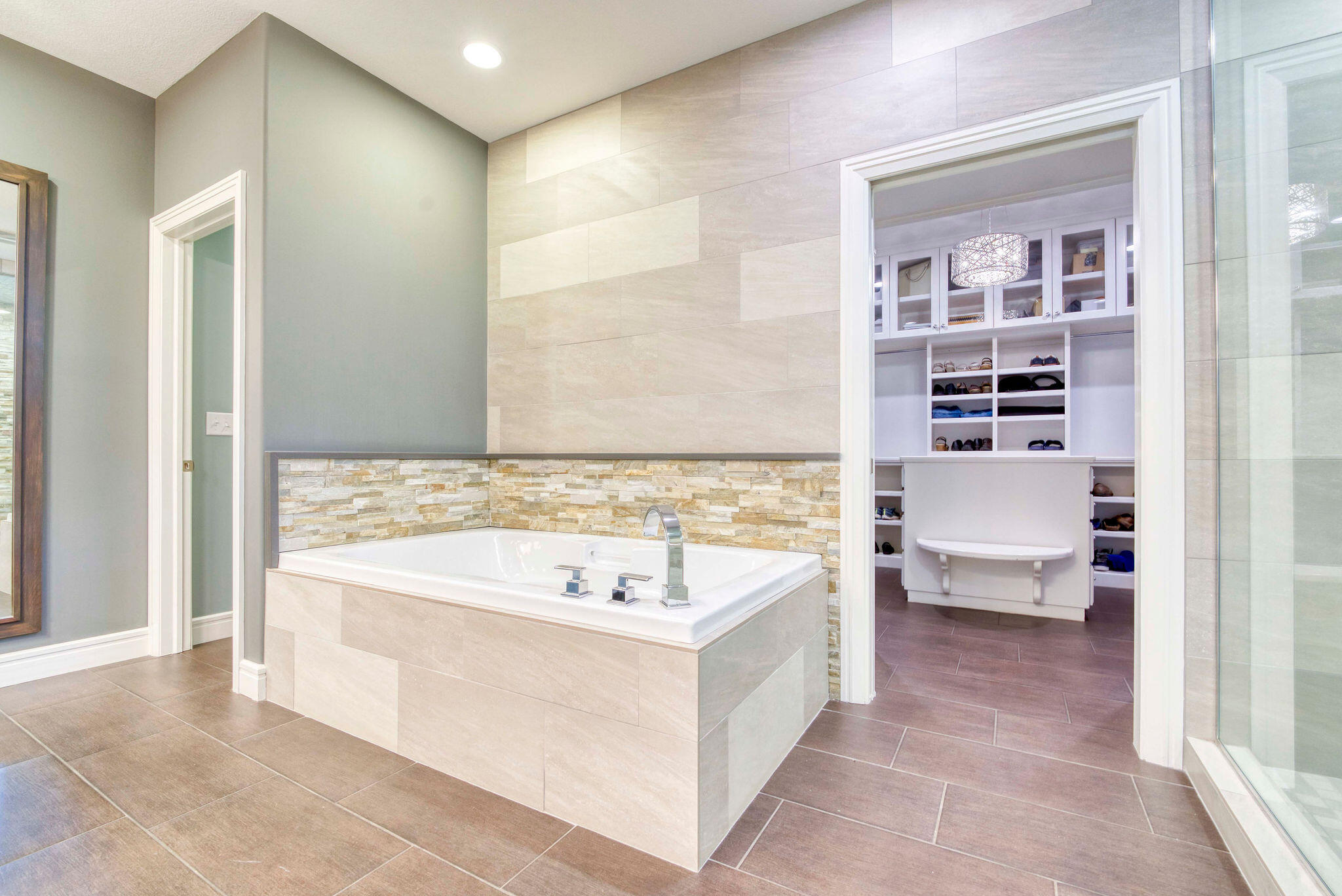 Emerald Pointe - Residential