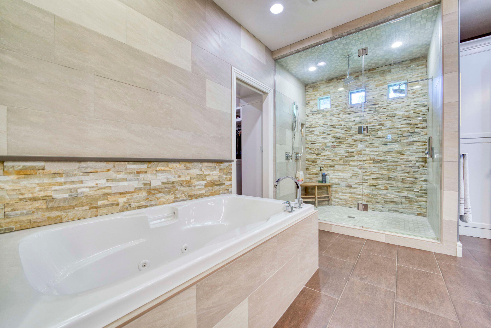 Emerald Pointe - Residential