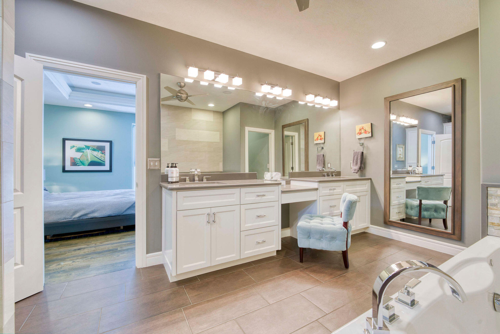 Emerald Pointe - Residential