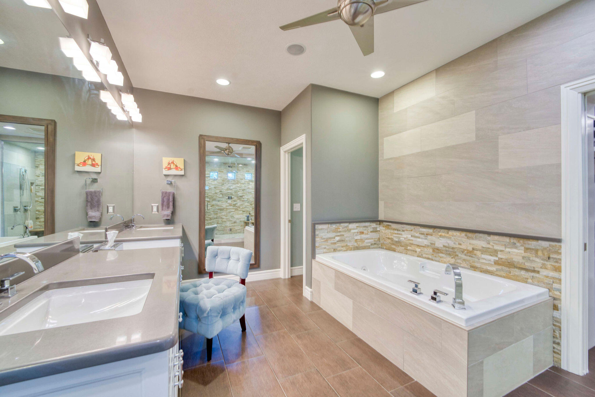 Emerald Pointe - Residential