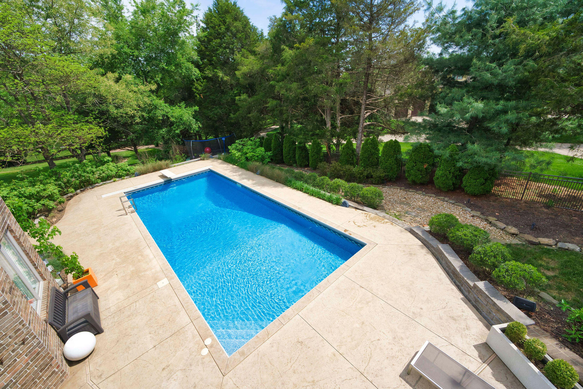 Emerald Pointe - Residential