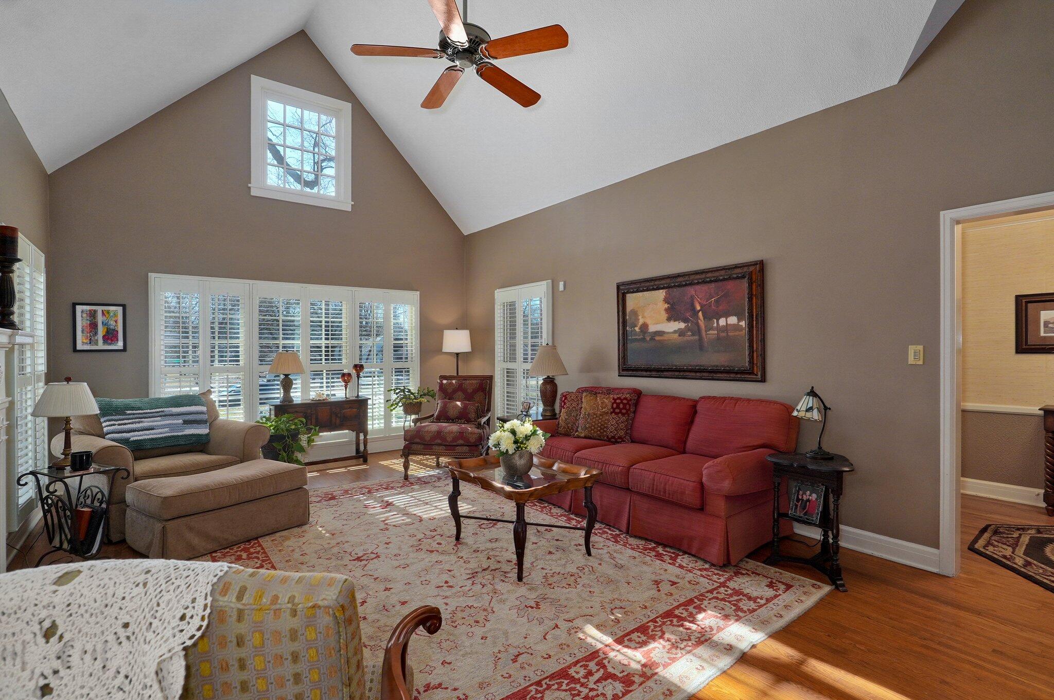 Country Club Distrct - Residential