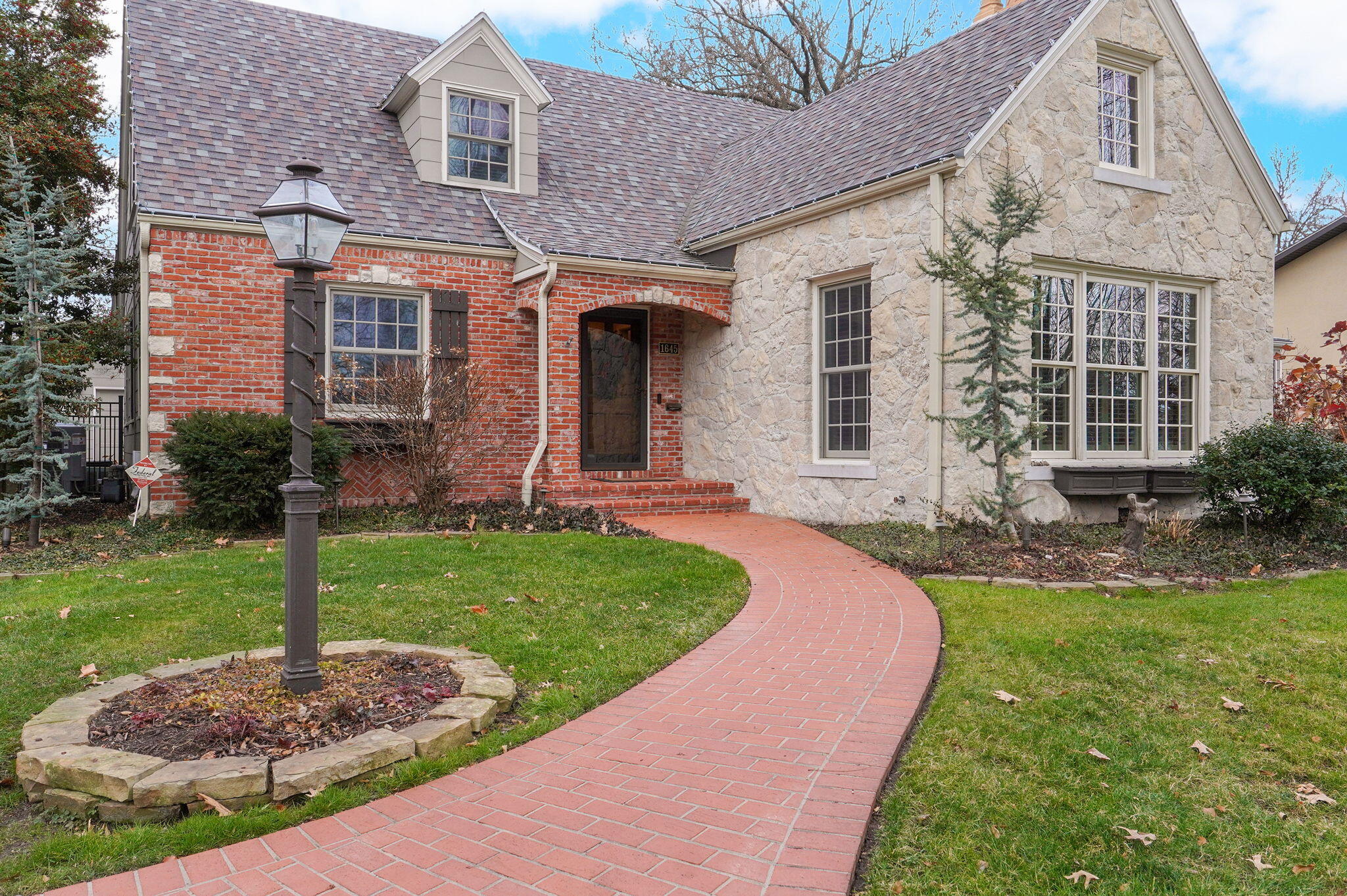 Country Club Distrct - Residential
