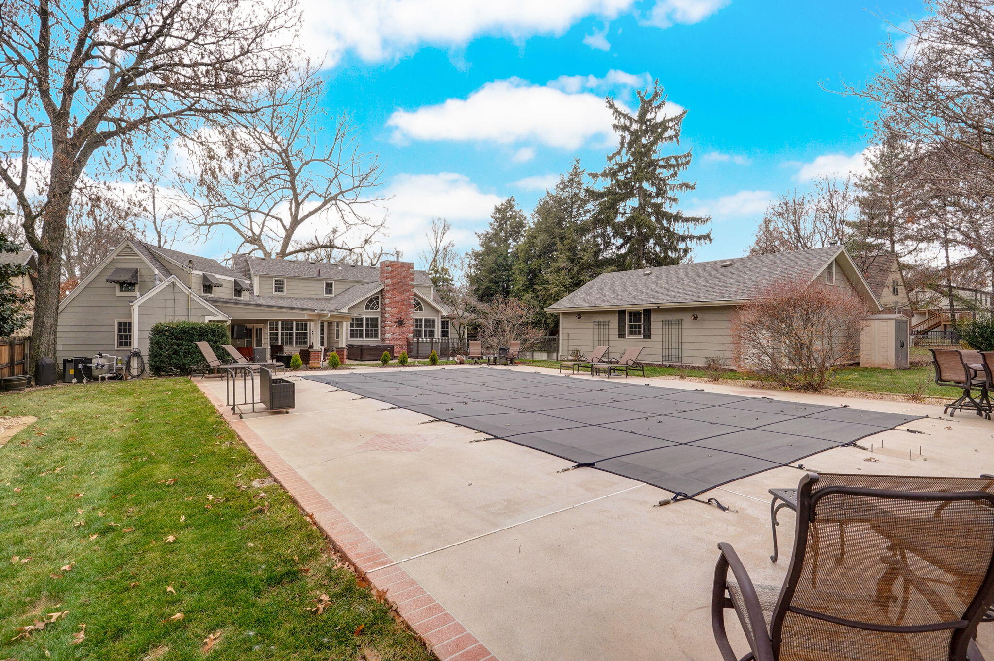Country Club Distrct - Residential