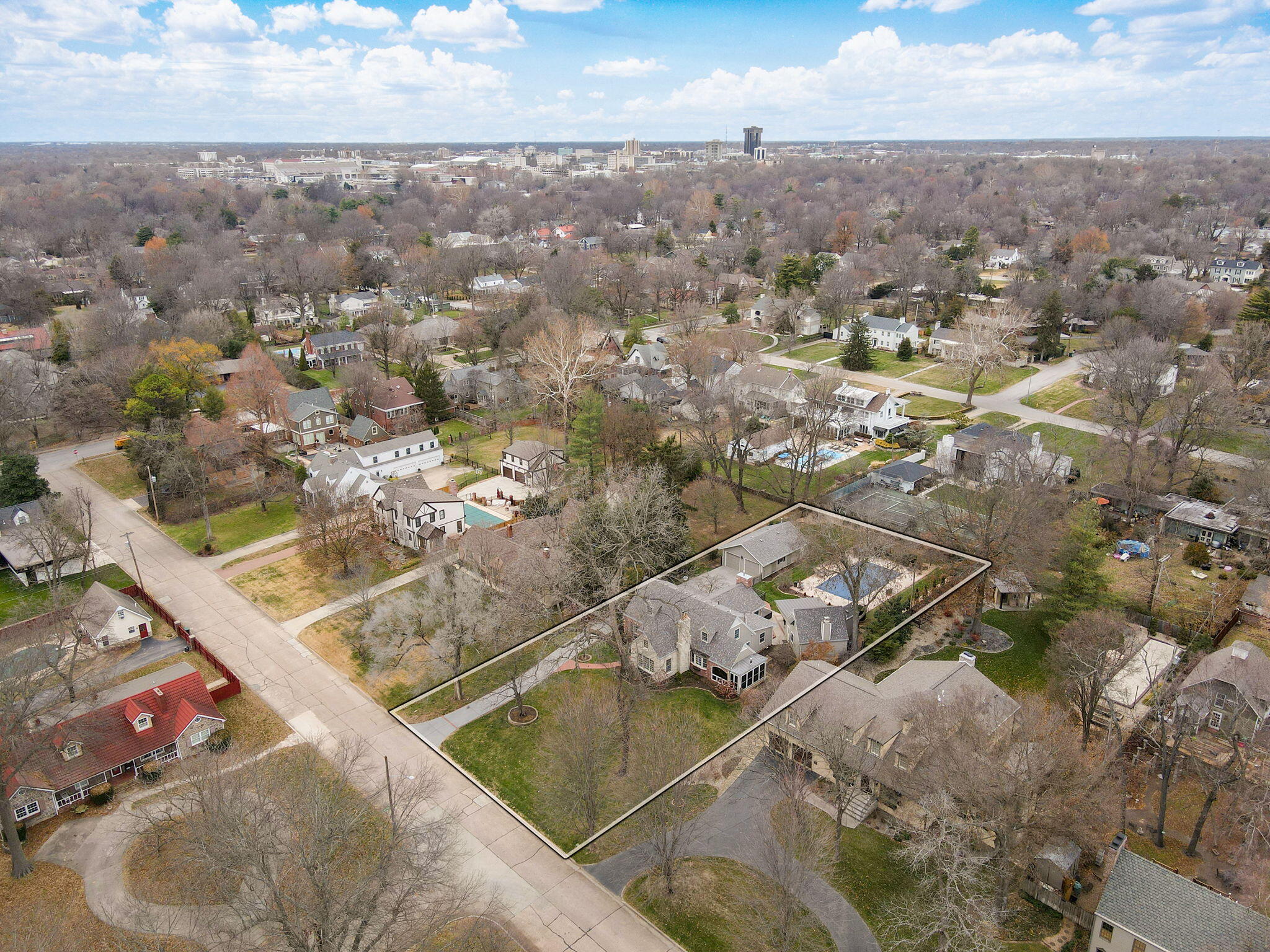 Country Club Distrct - Residential