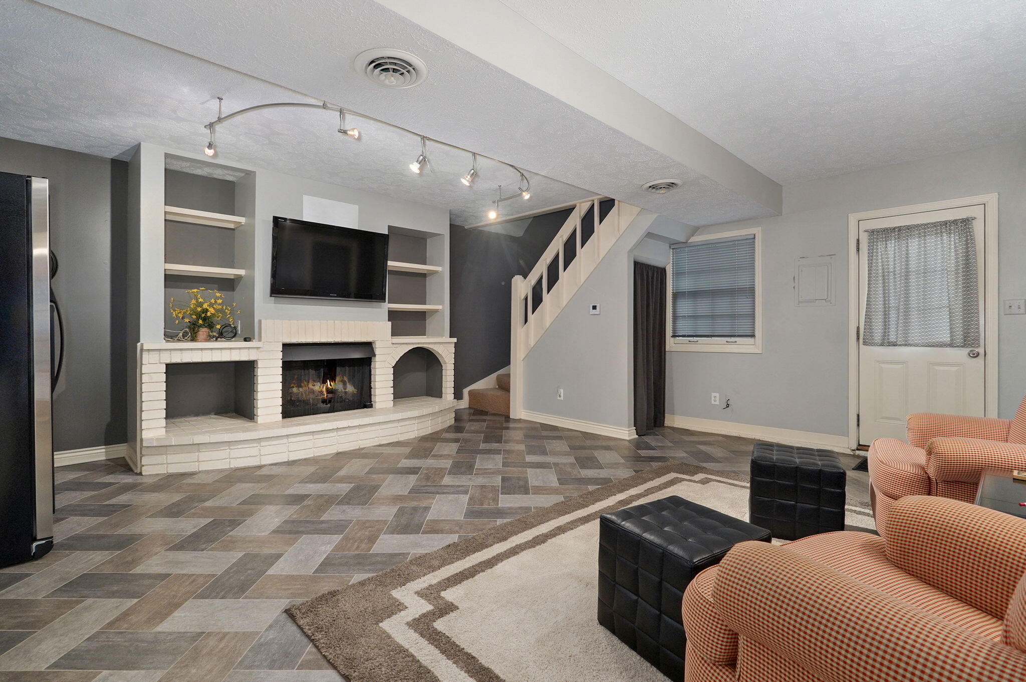 Country Club Distrct - Residential