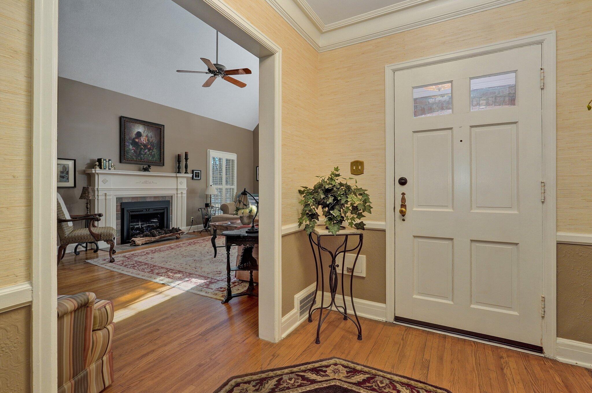 Country Club Distrct - Residential