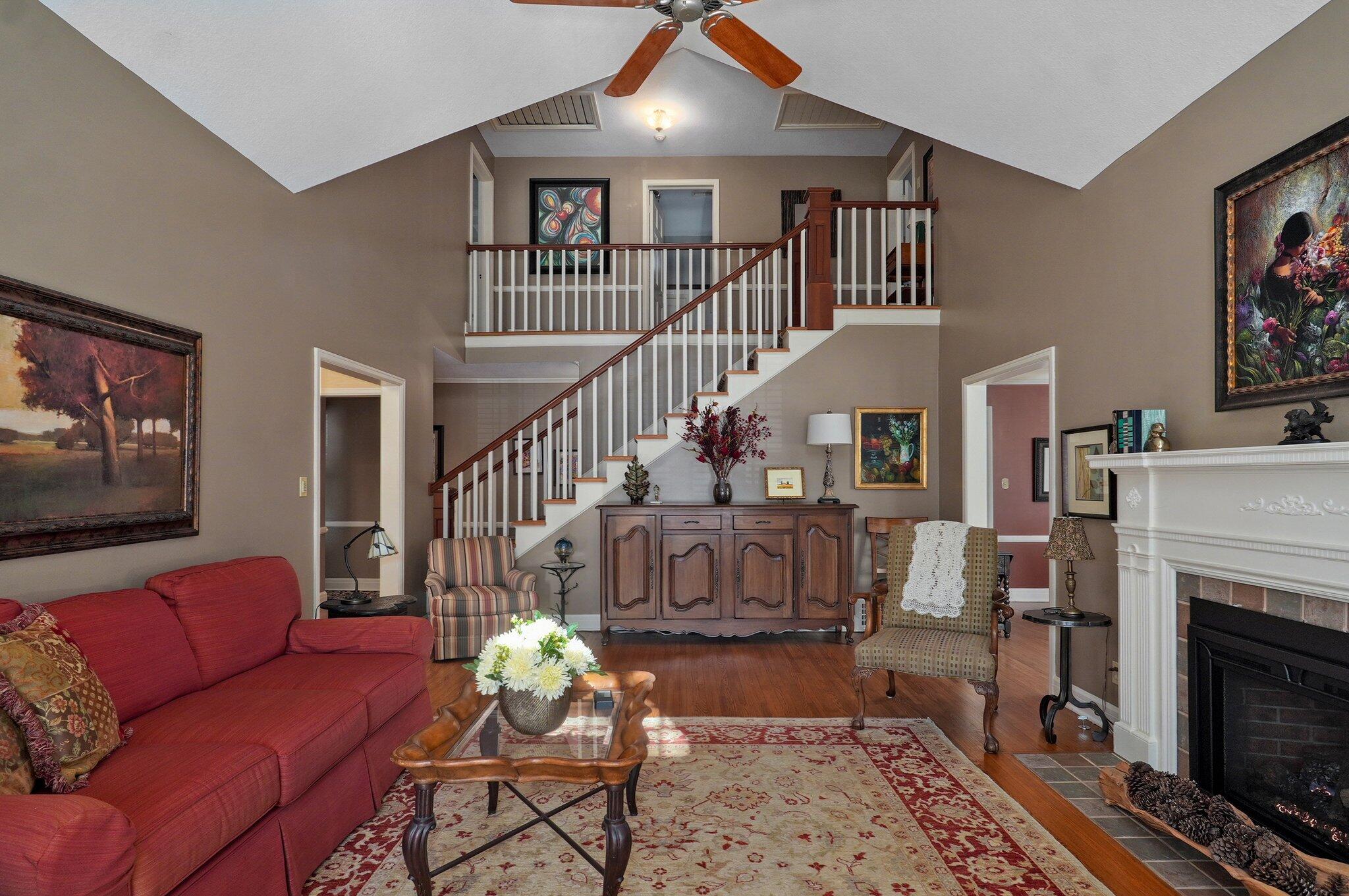 Country Club Distrct - Residential