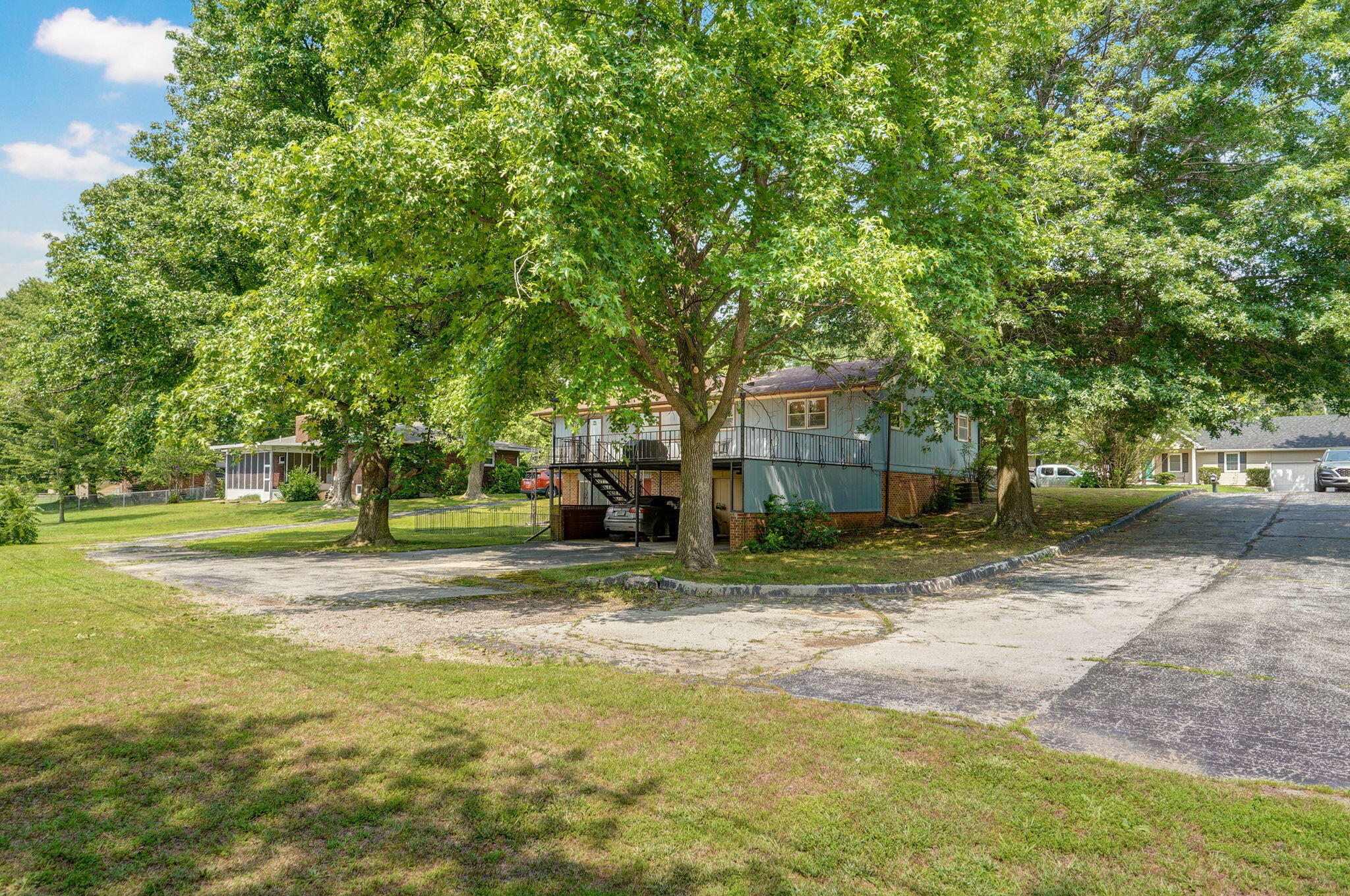 Lawrence-Not in List - Residential