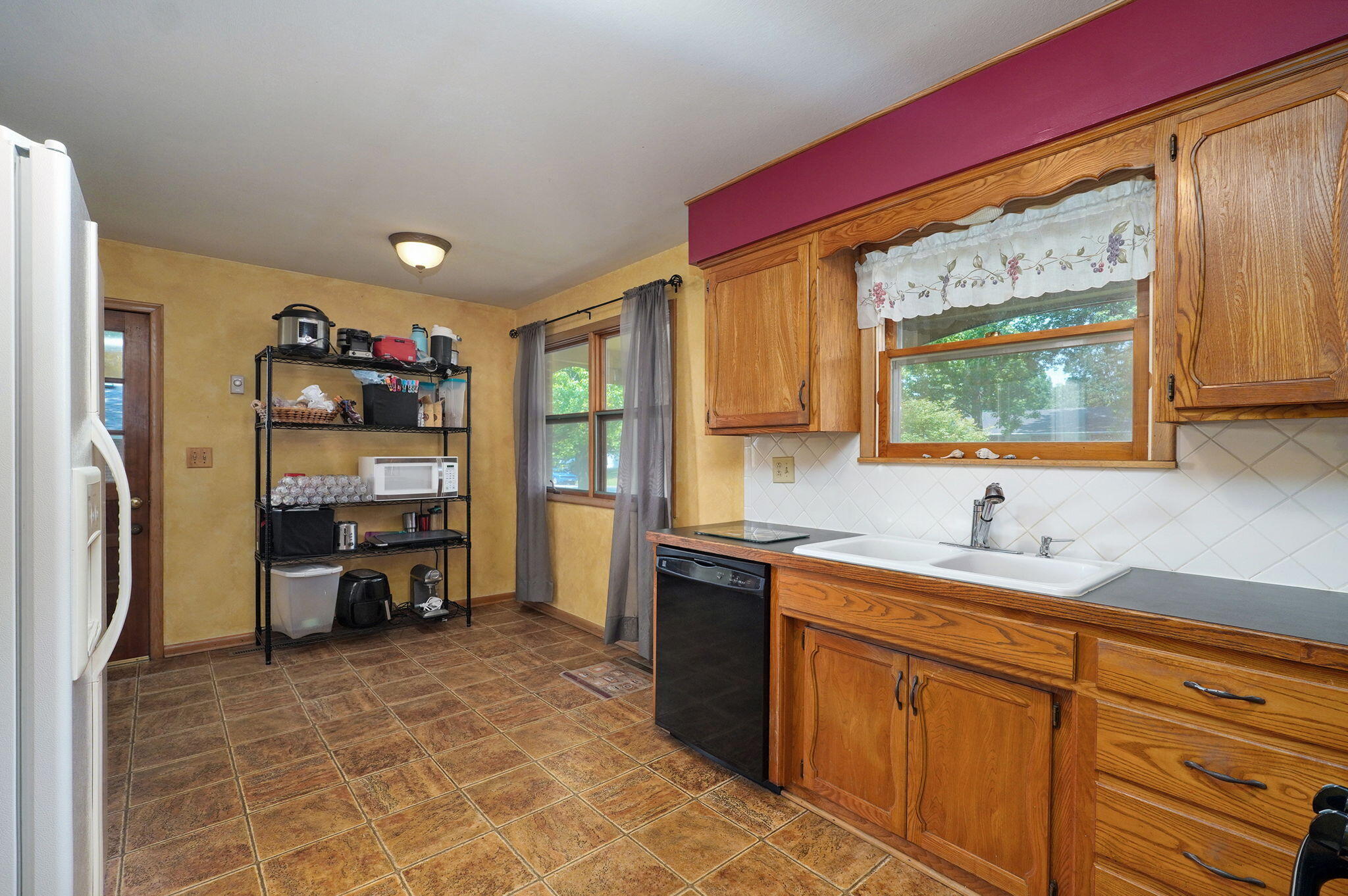Lawrence-Not in List - Residential