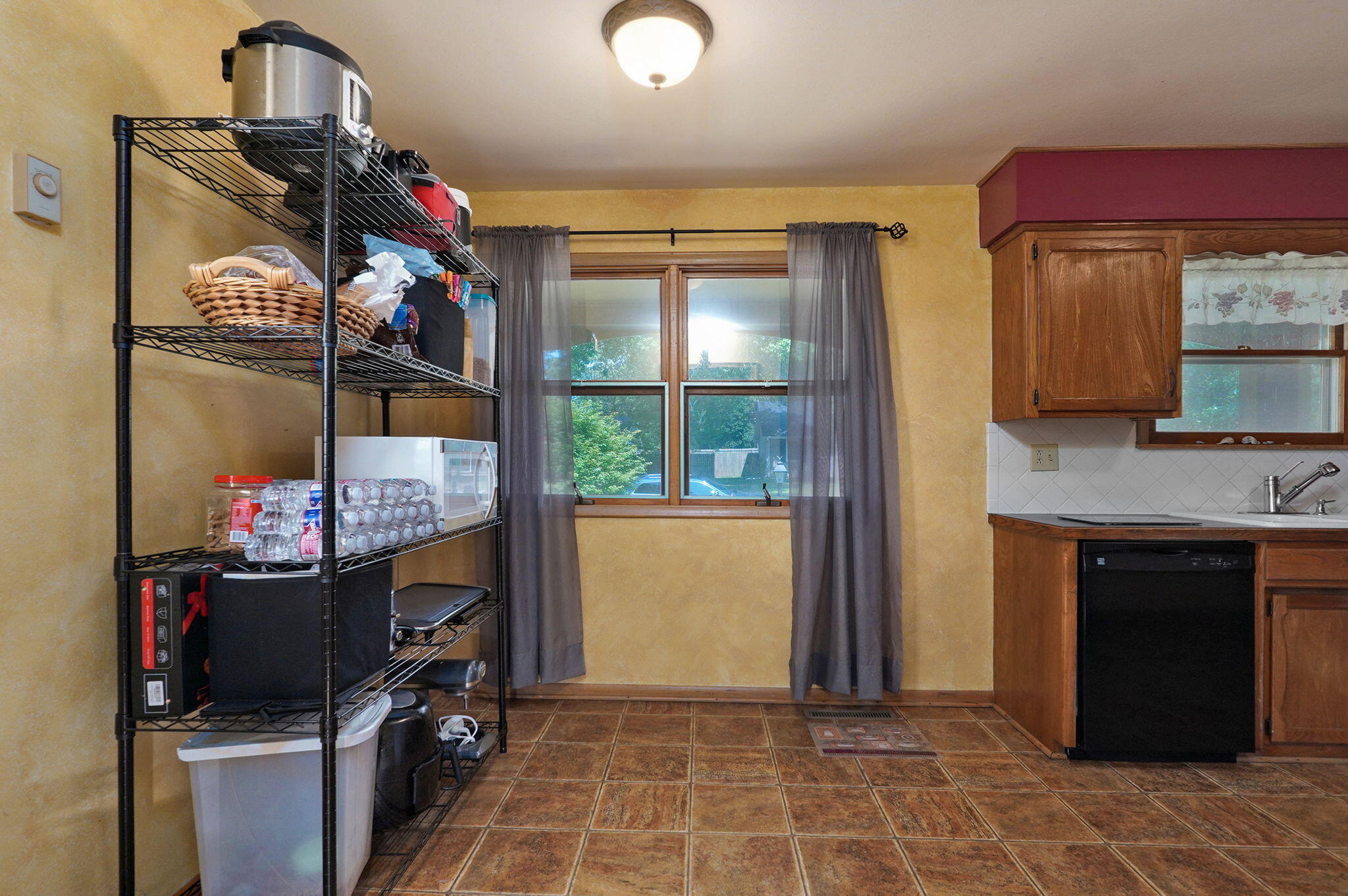 Lawrence-Not in List - Residential