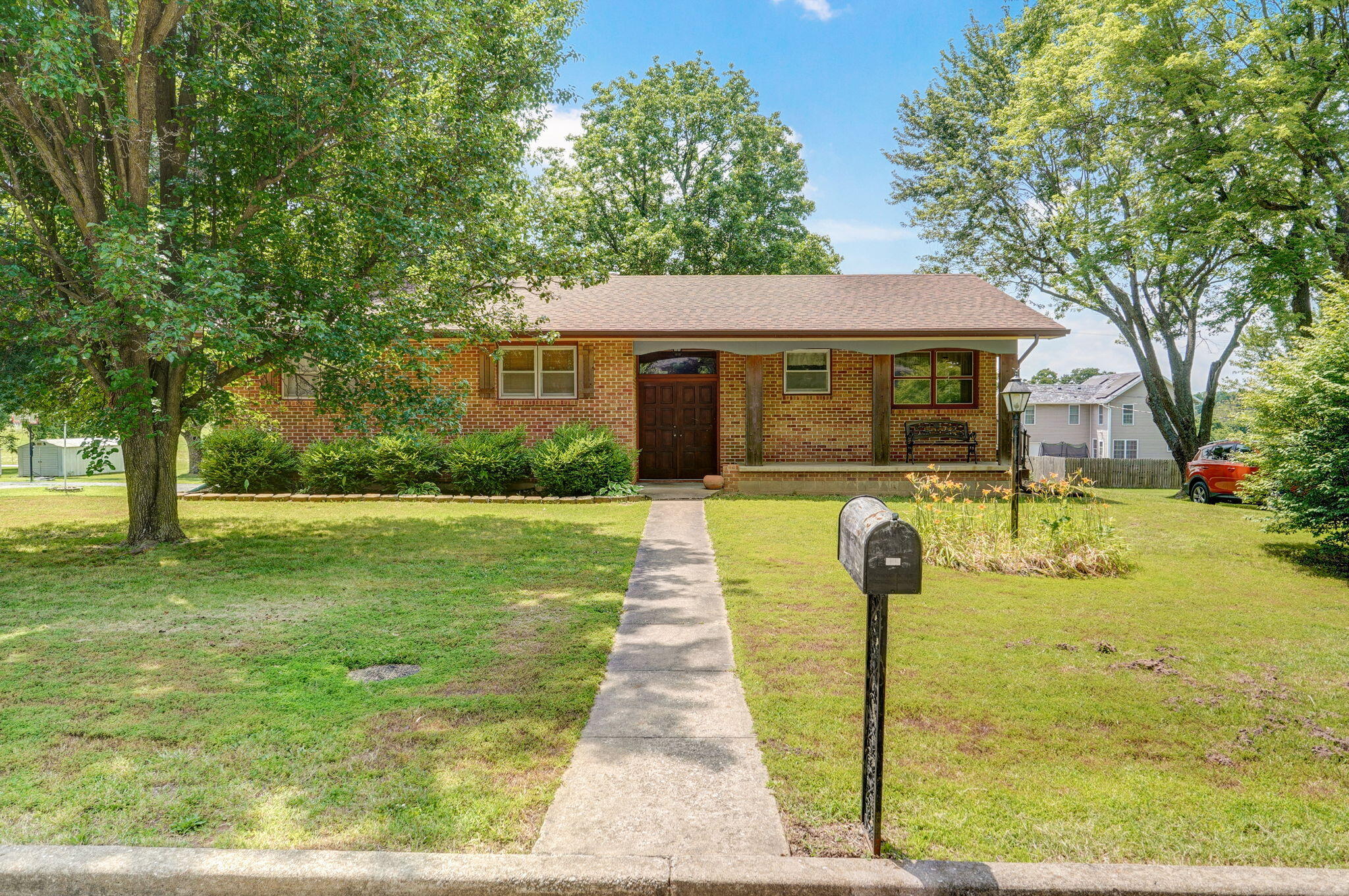 Lawrence-Not in List - Residential