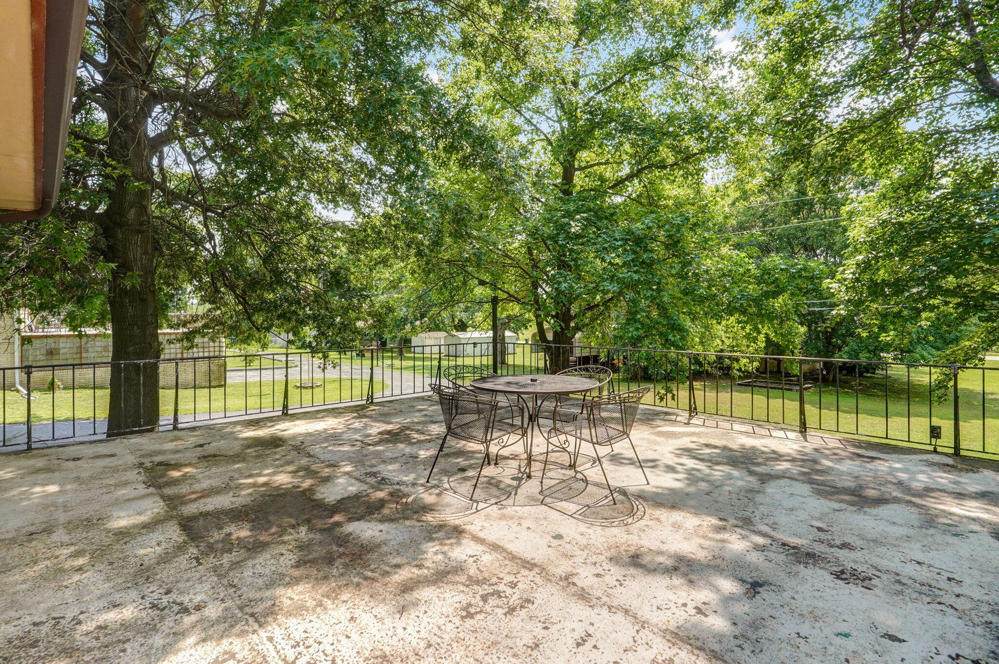 Lawrence-Not in List - Residential