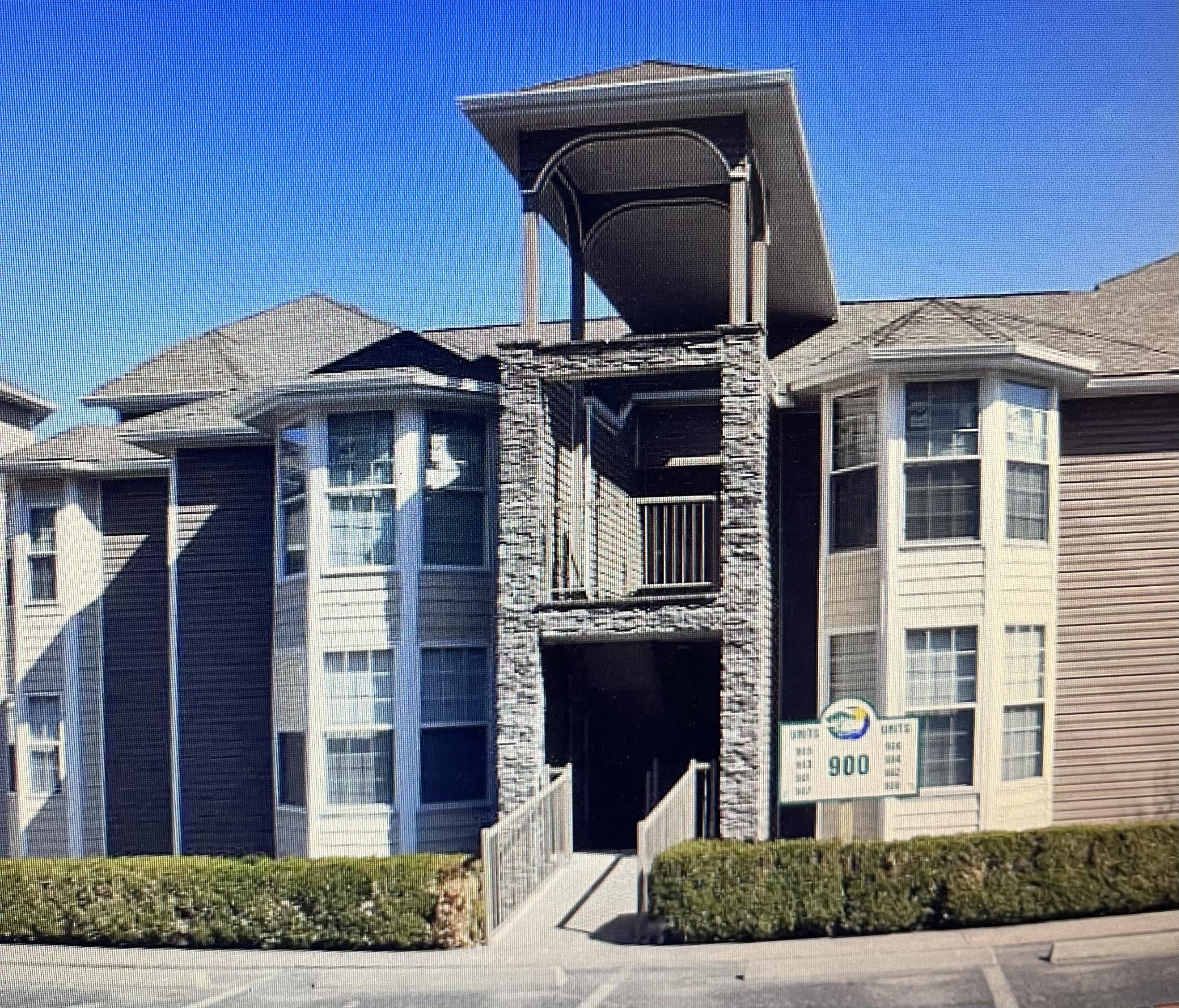 FULLY FURNISHED AND MOVE-IN READY CONDO!  This is a super cute 2 bed 2 bath condo. Brand new hot water heater and freshly cleaned carpets. Enjoy the beautiful lake views while grilling out on your  private deck, or soak up the sunshine while playing in the pool. Close to lots shopping and many family-oriented activities. Use as a nightly rental or live in it, it's a great investment! Seller is having ceiling repaired.