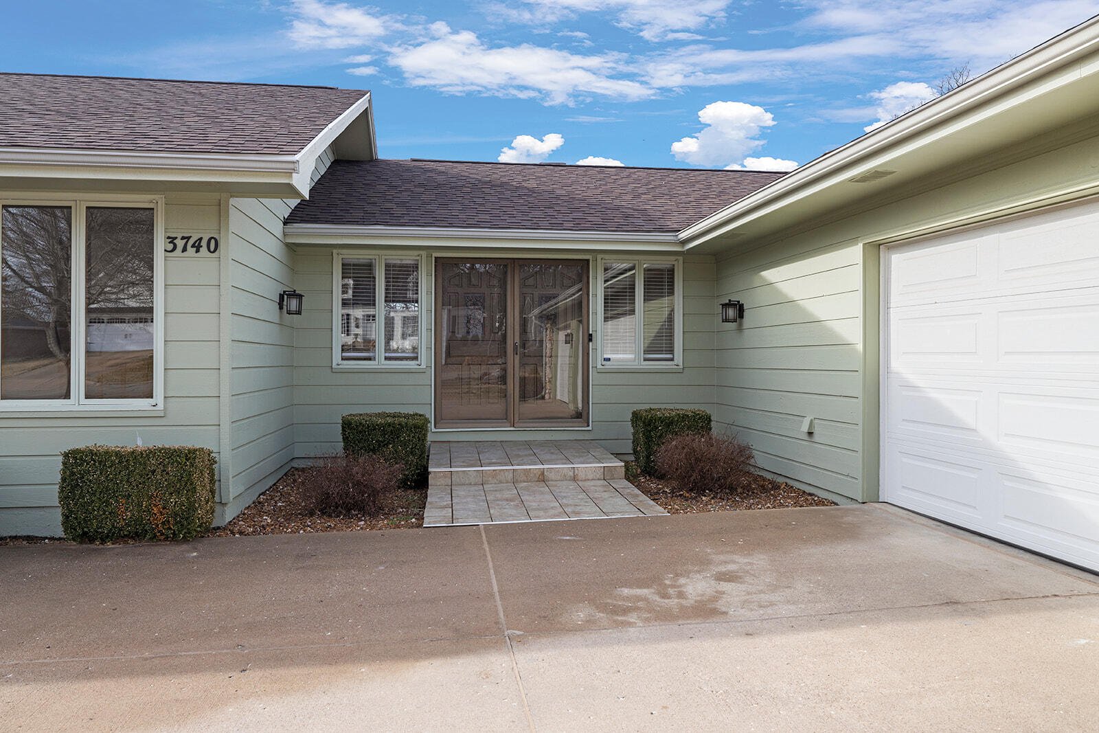 Cinnamon Square - Residential