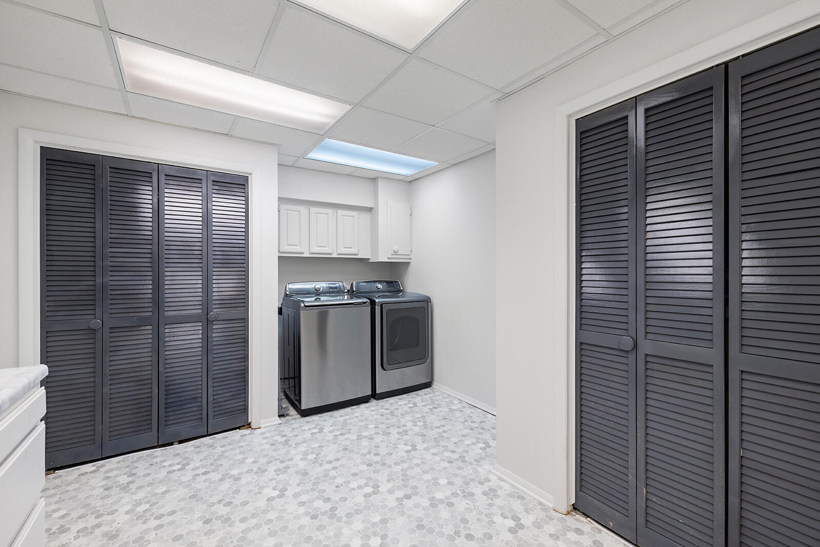 Cinnamon Square - Residential