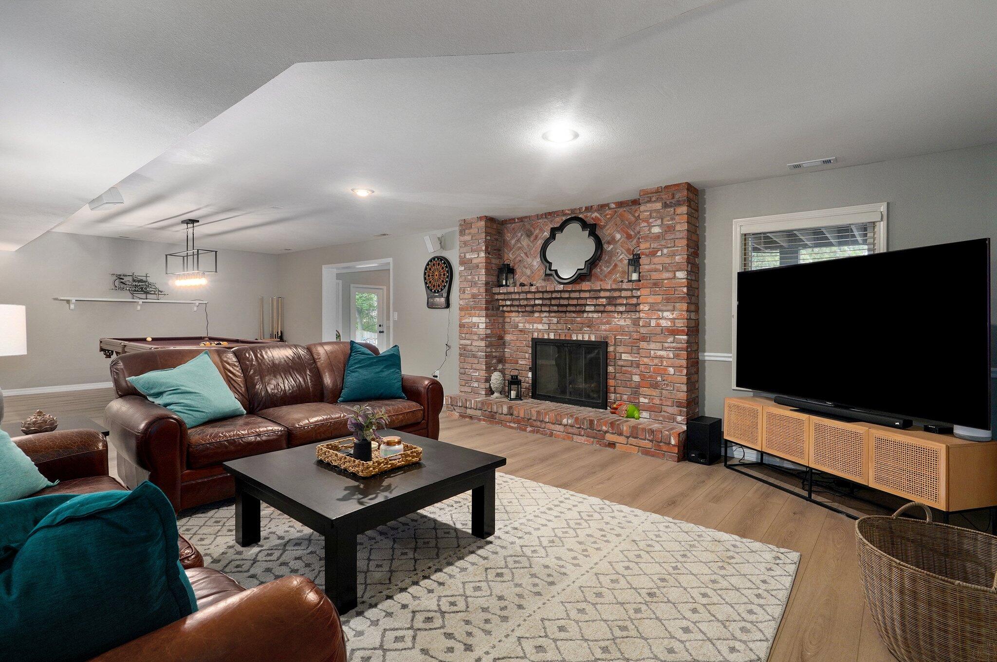 Oak Knolls - Residential