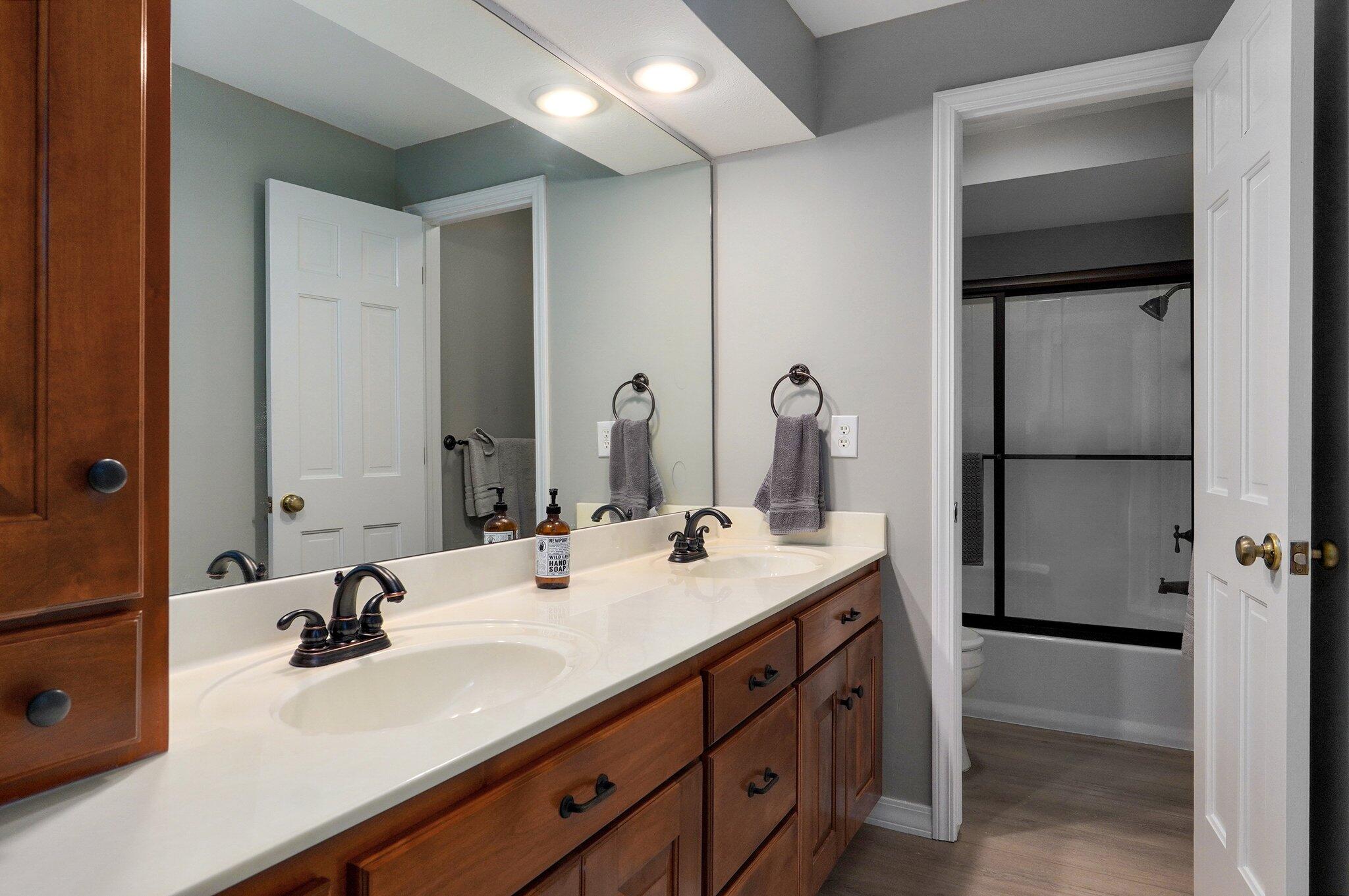 Oak Knolls - Residential