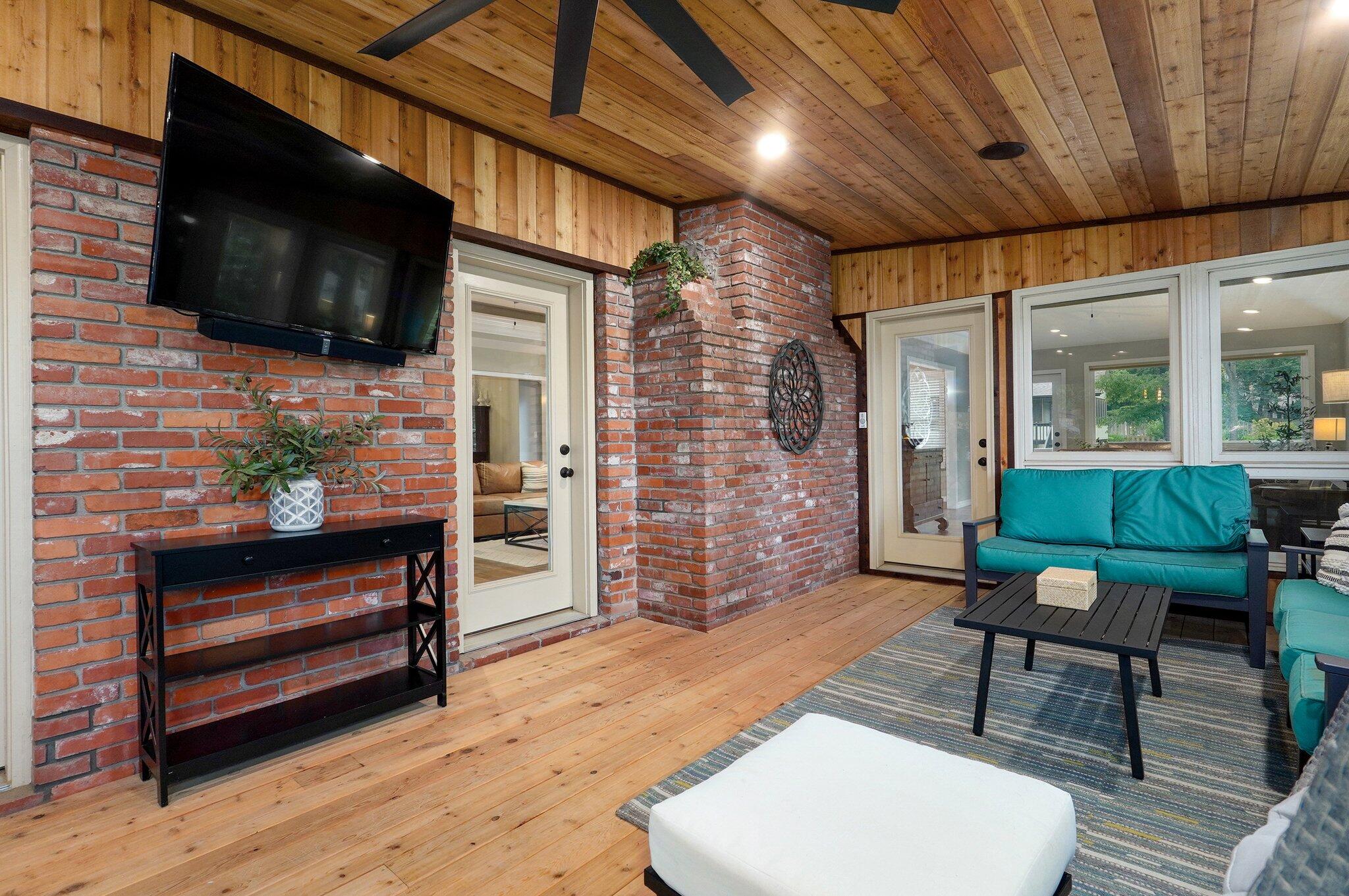 Oak Knolls - Residential