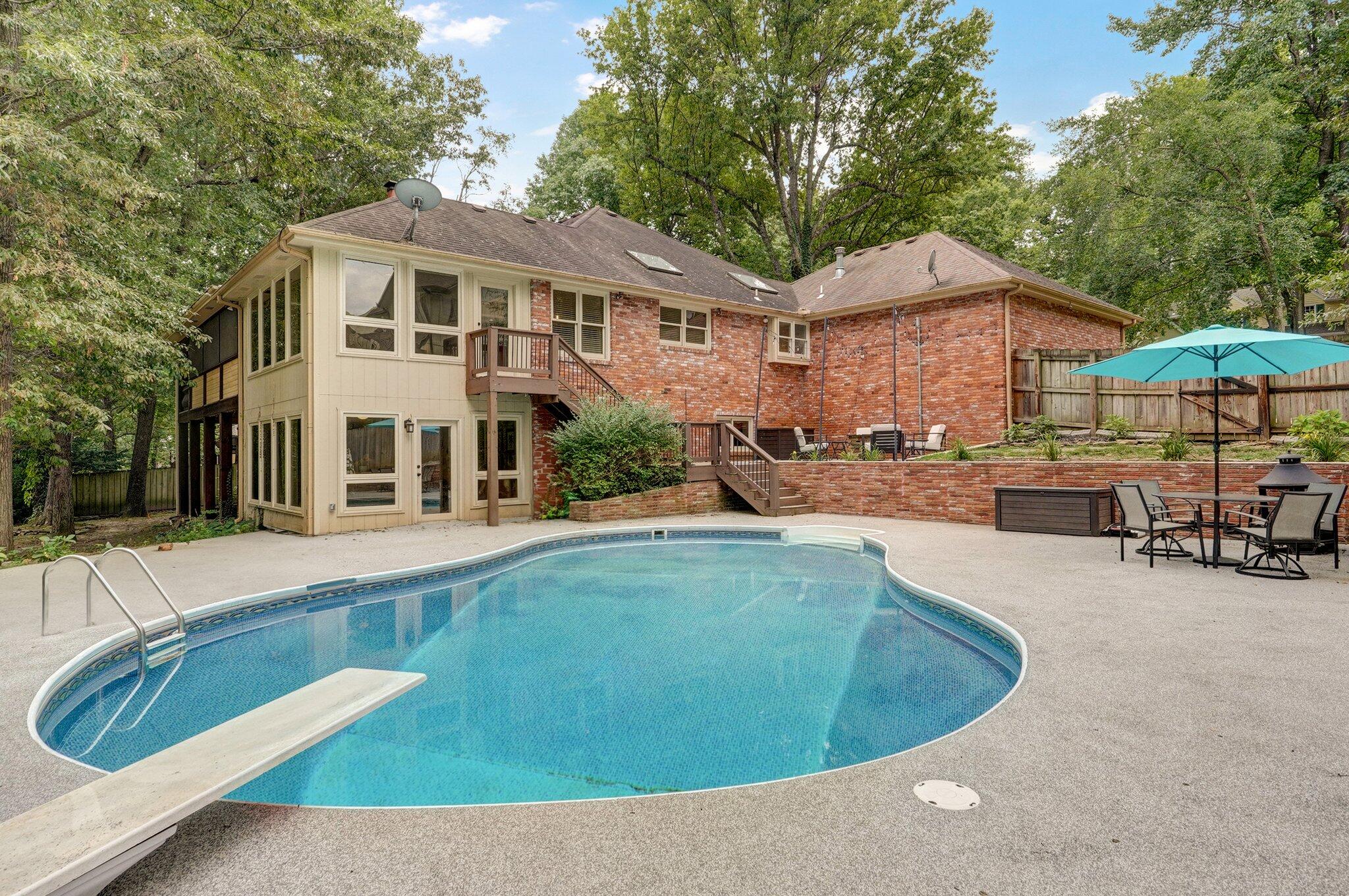 Oak Knolls - Residential