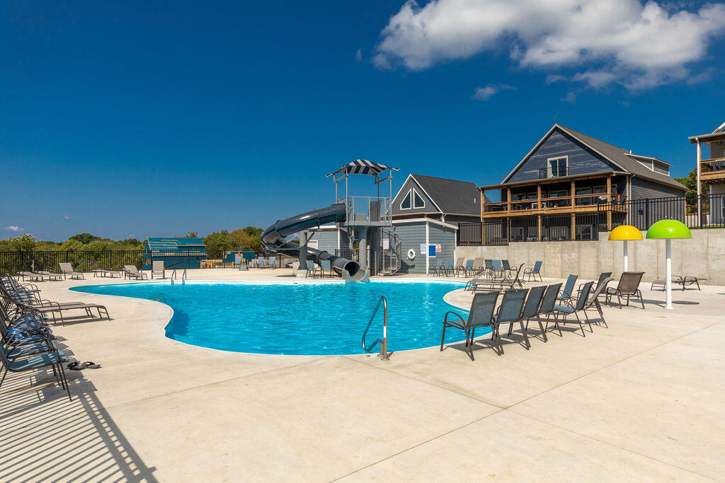 Branson Cove - Residential