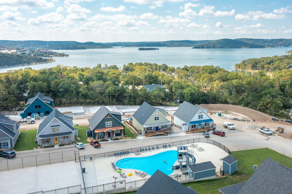 Branson Cove - Residential