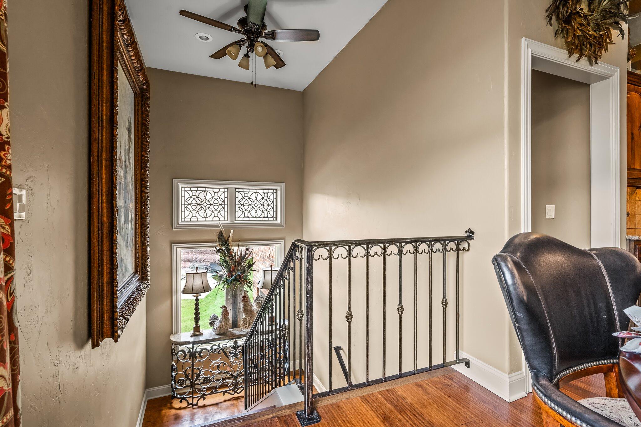 Olde Ivy - Residential