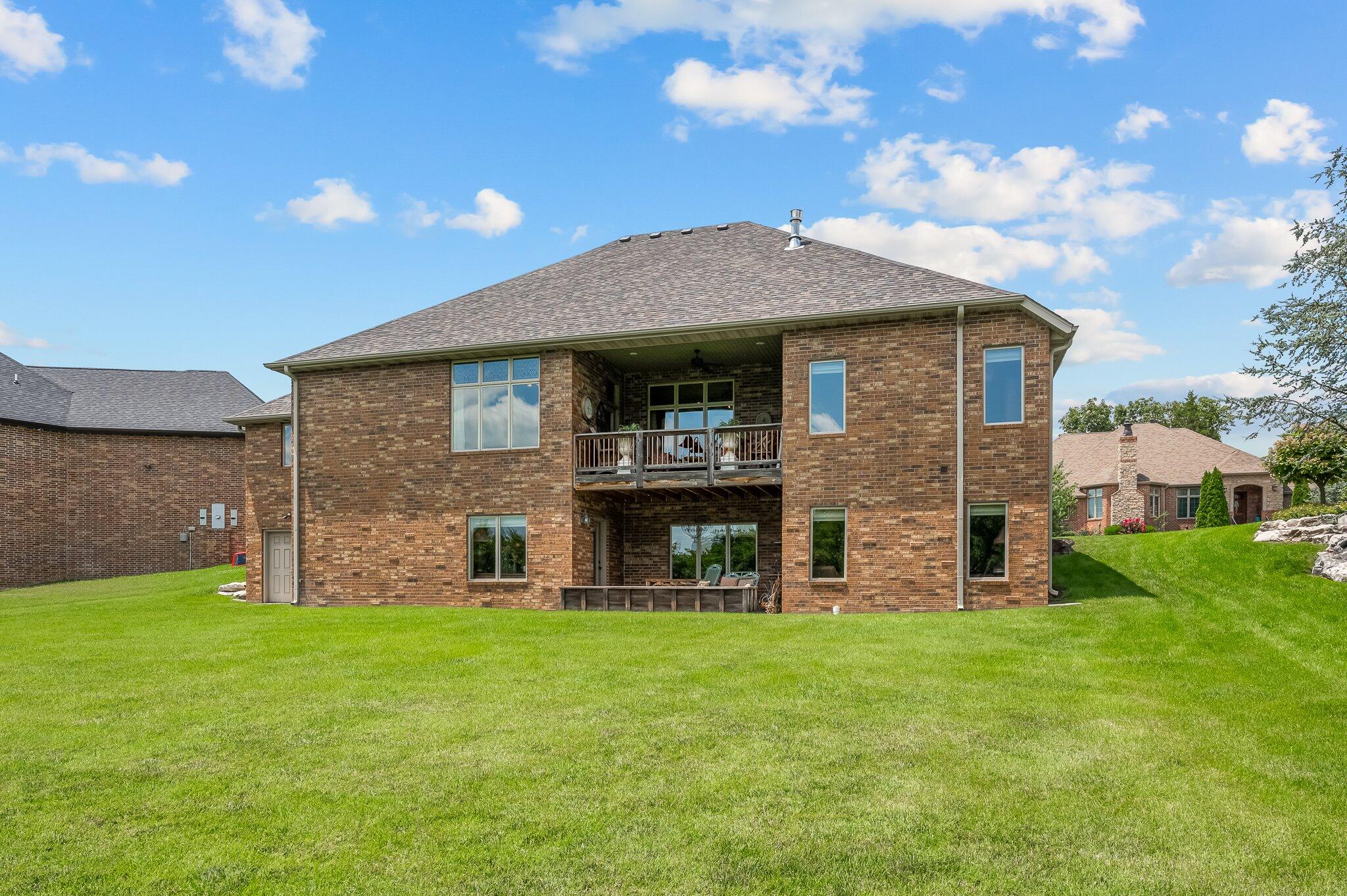 Olde Ivy - Residential