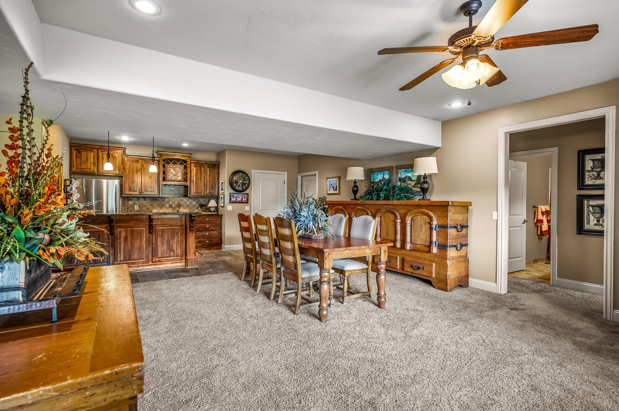Olde Ivy - Residential