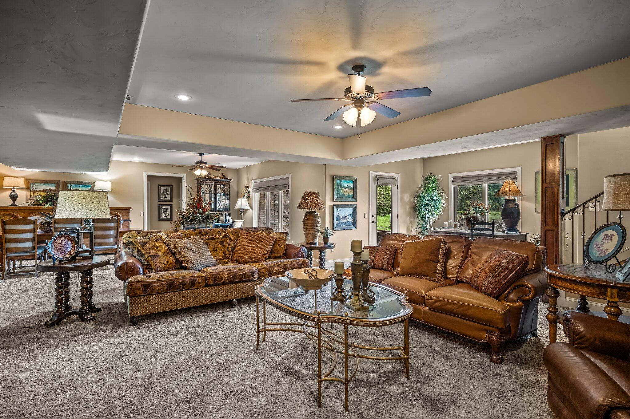 Olde Ivy - Residential