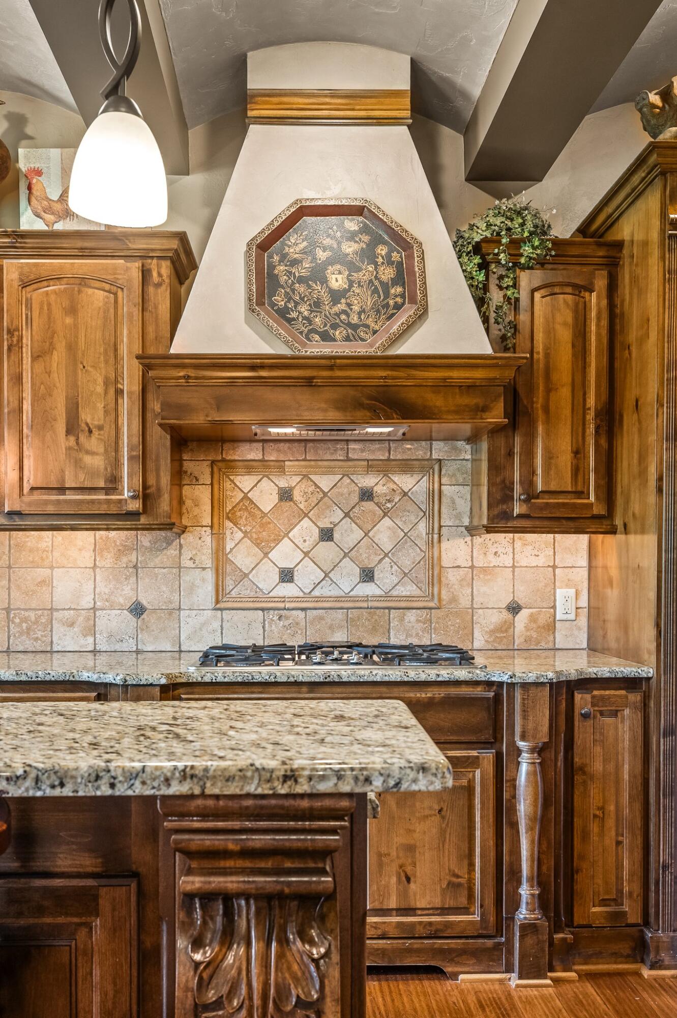Olde Ivy - Residential