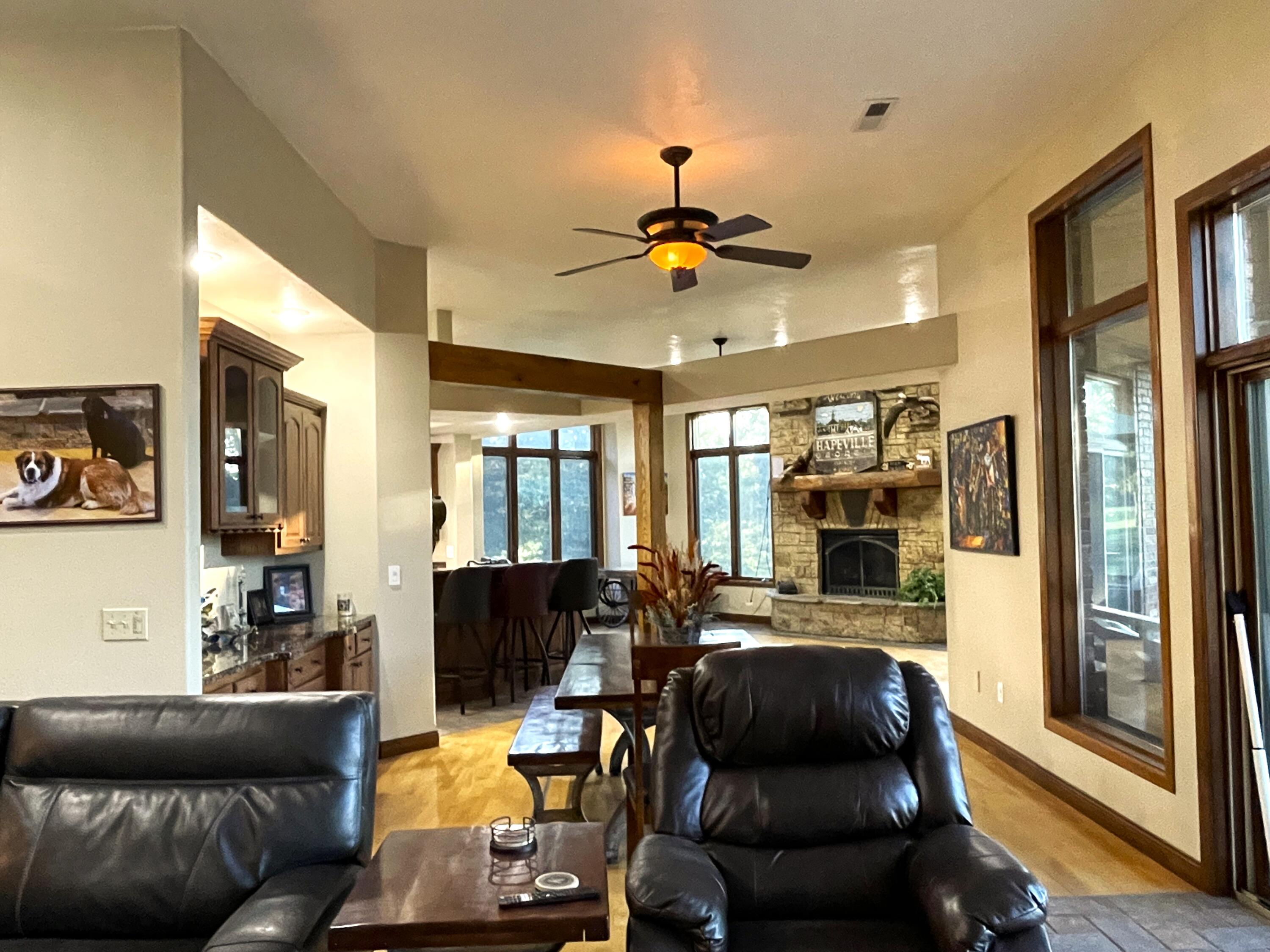 Regal Estates at Cox Ford - Residential