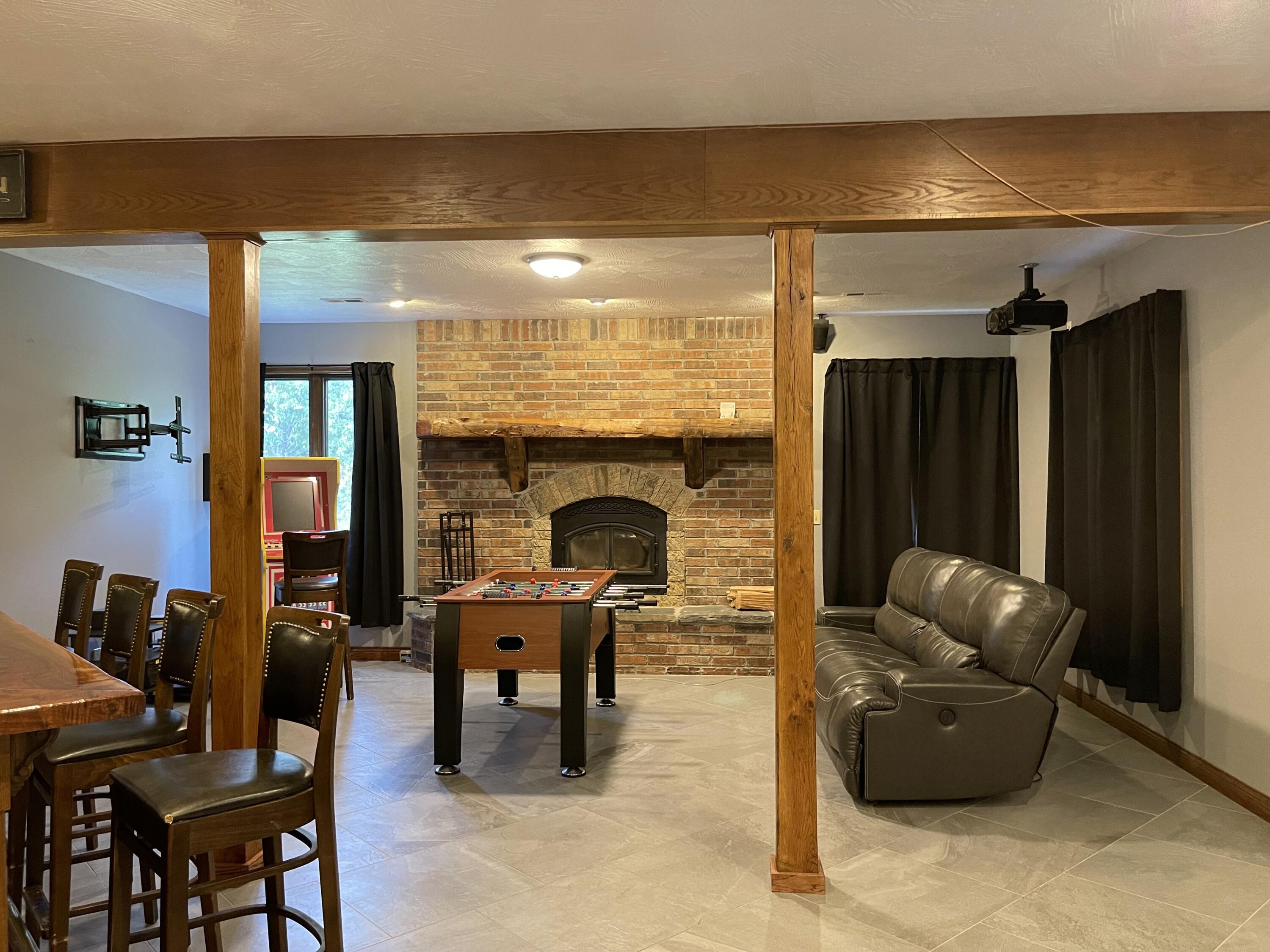 Regal Estates at Cox Ford - Residential