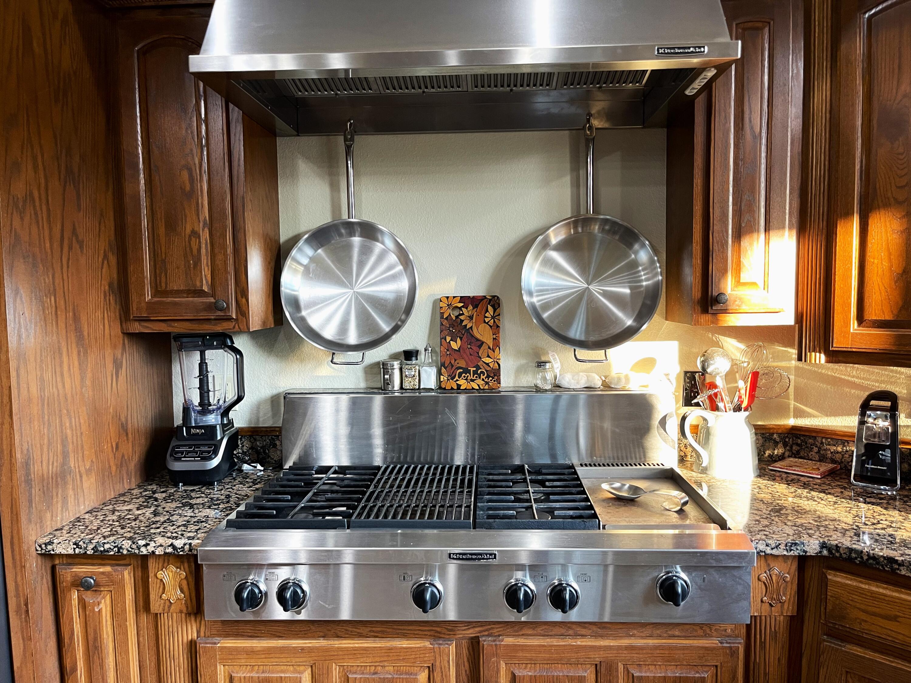 Regal Estates at Cox Ford - Residential