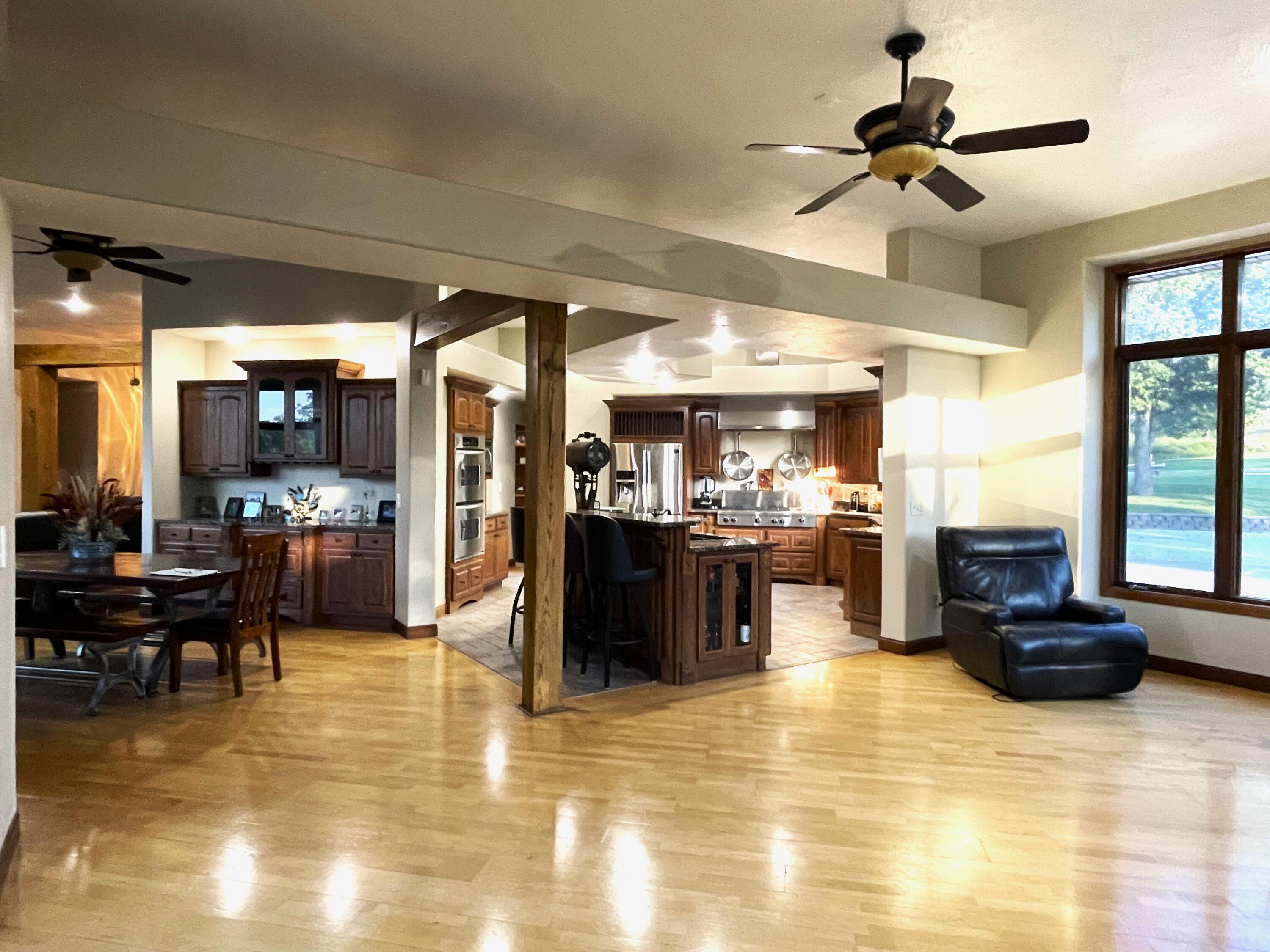Regal Estates at Cox Ford - Residential