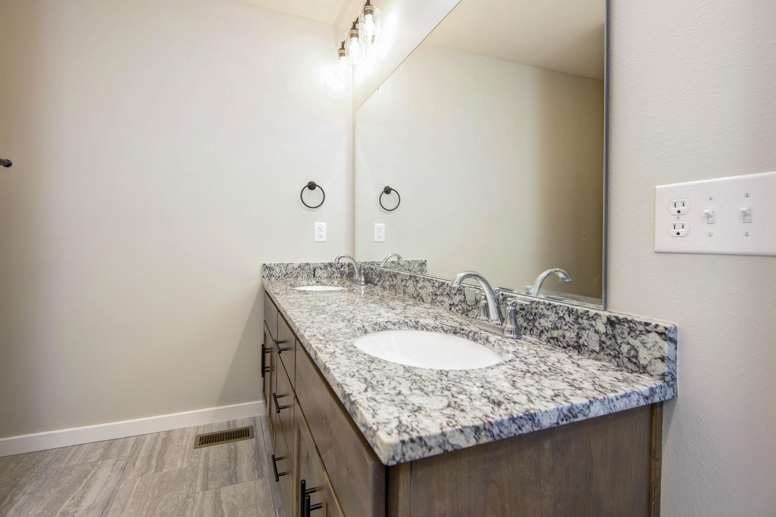 Auburn Hills - Residential