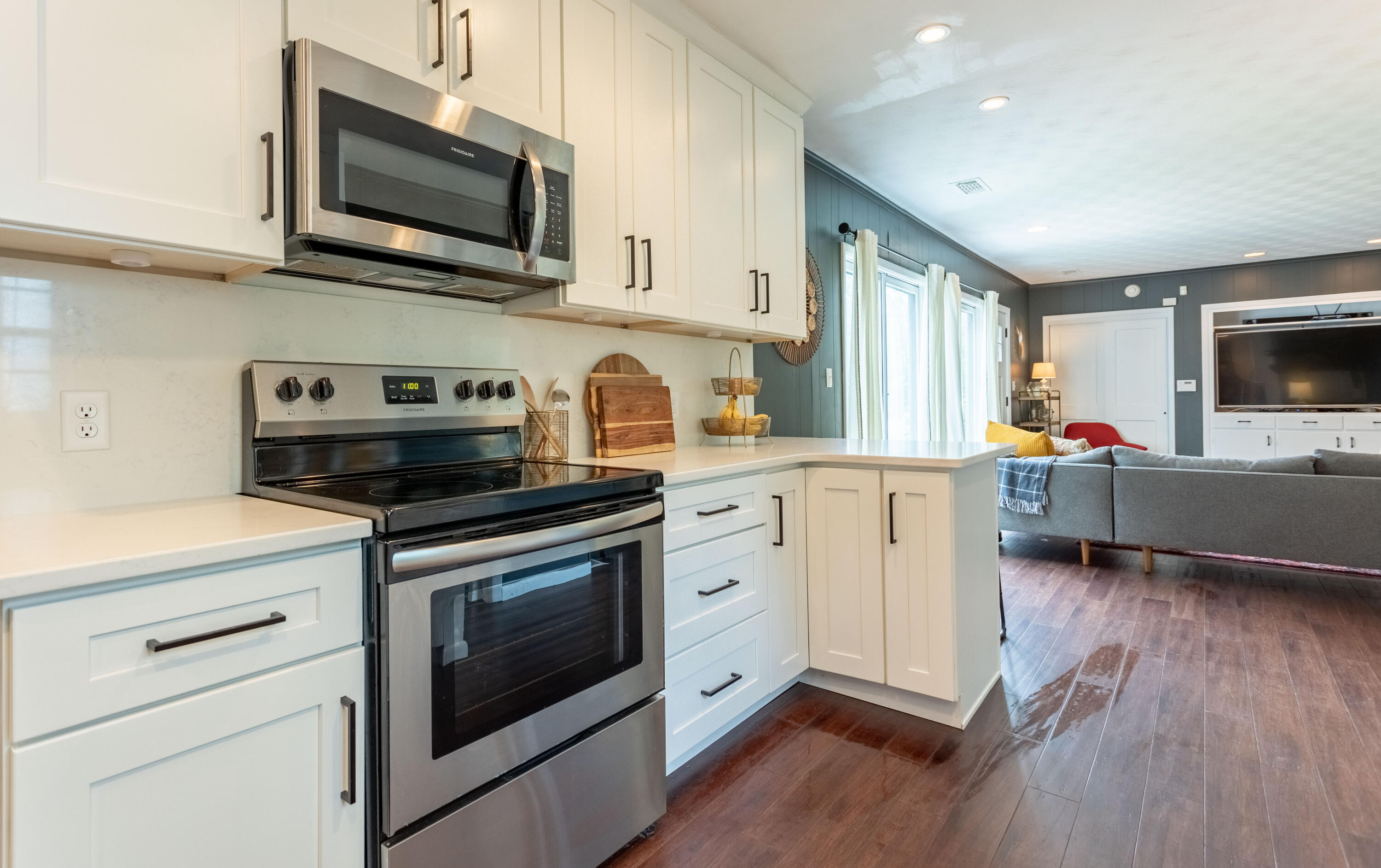 Country Club 2nd - Residential