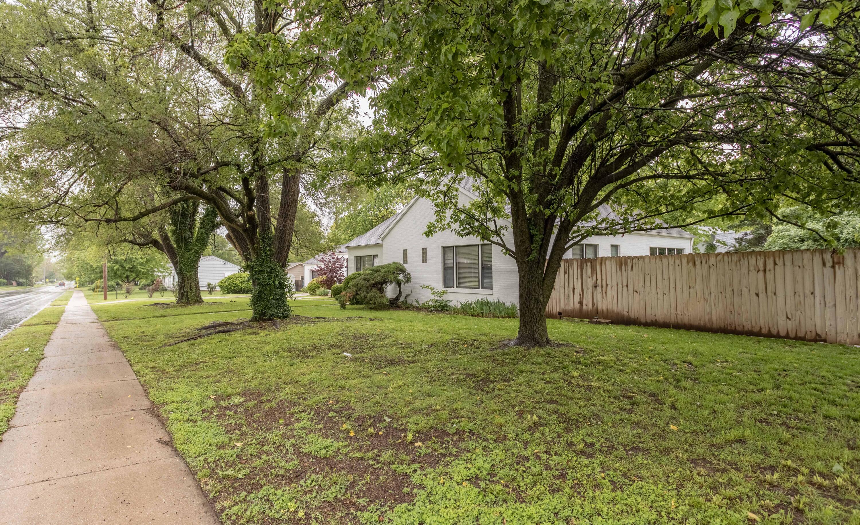Country Club 2nd - Residential