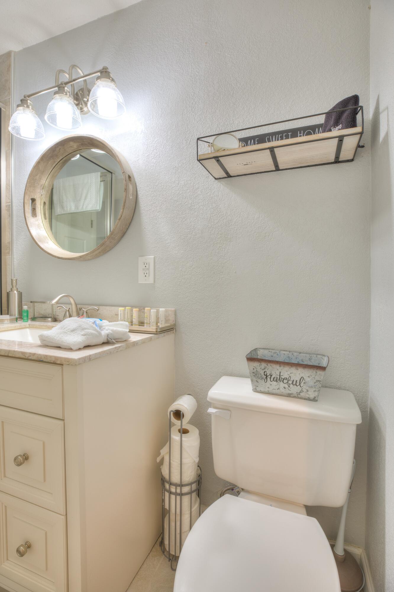 Holiday Hills Condos - Residential