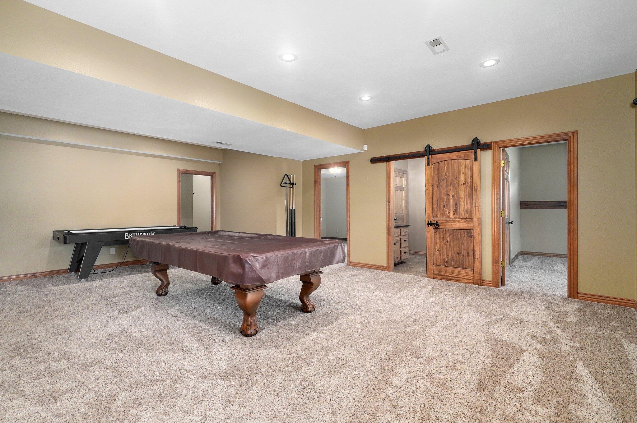 White Oak Estates - Residential