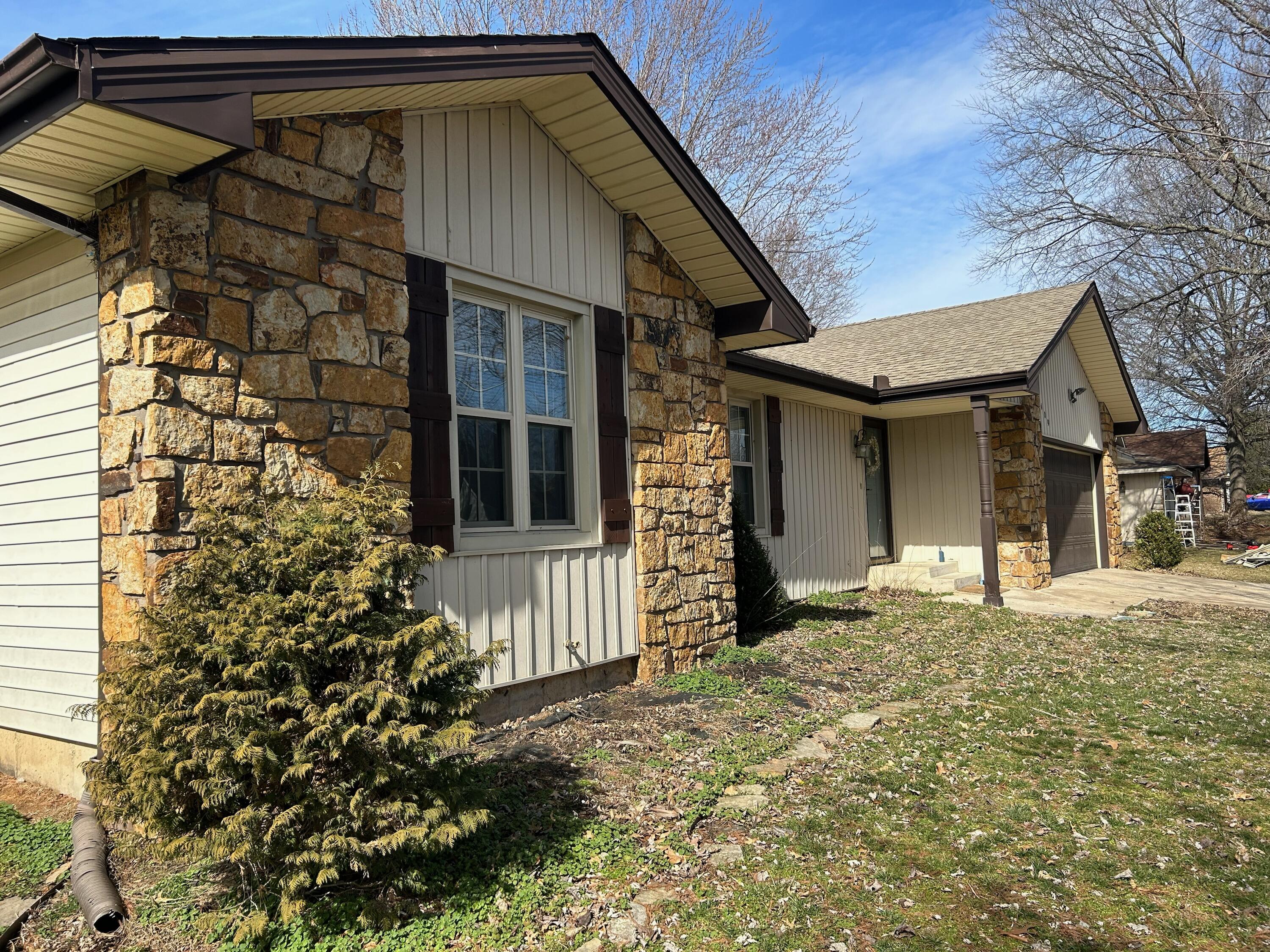 Dreamwood Est - Residential