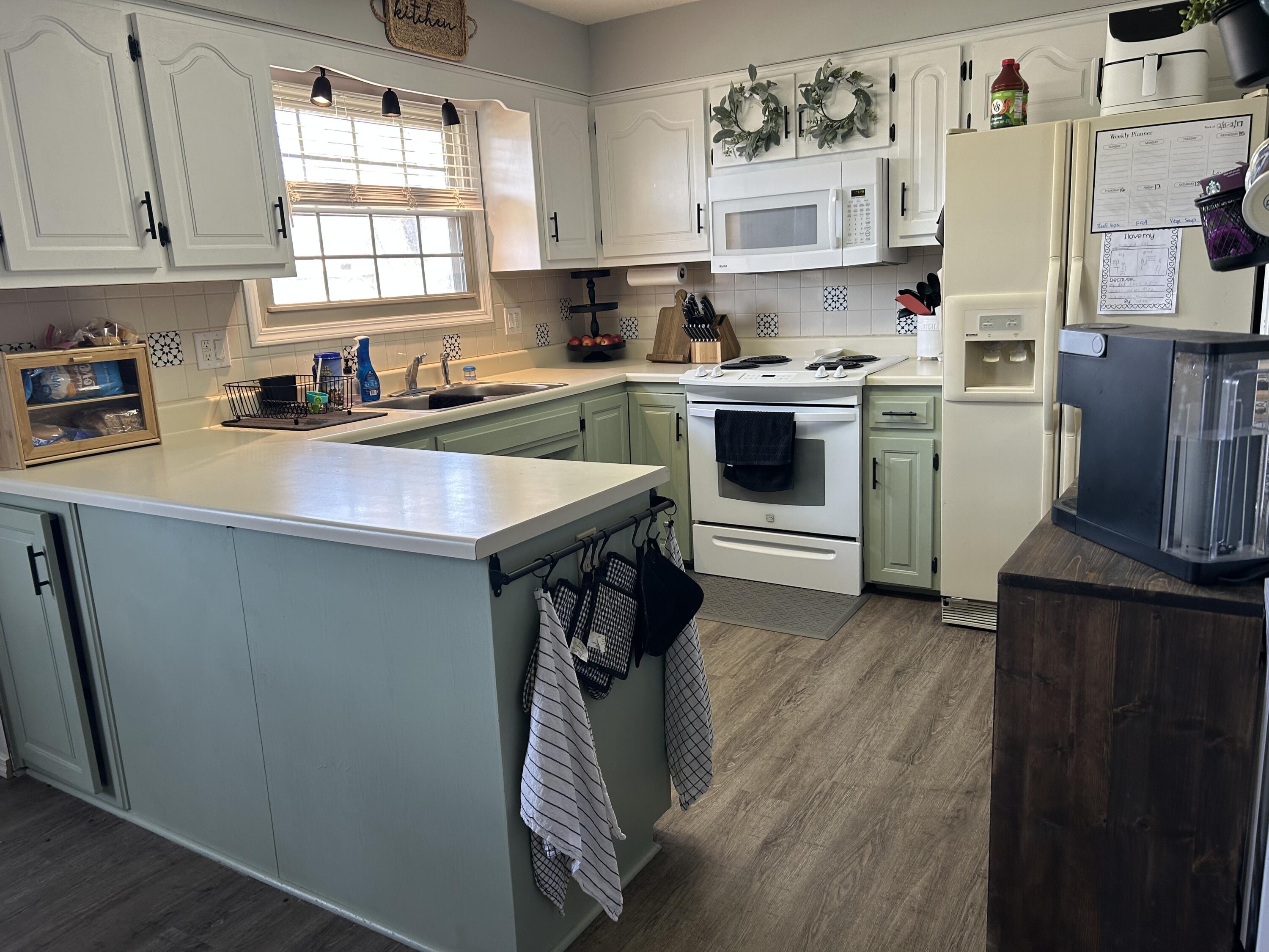 Dreamwood Est - Residential