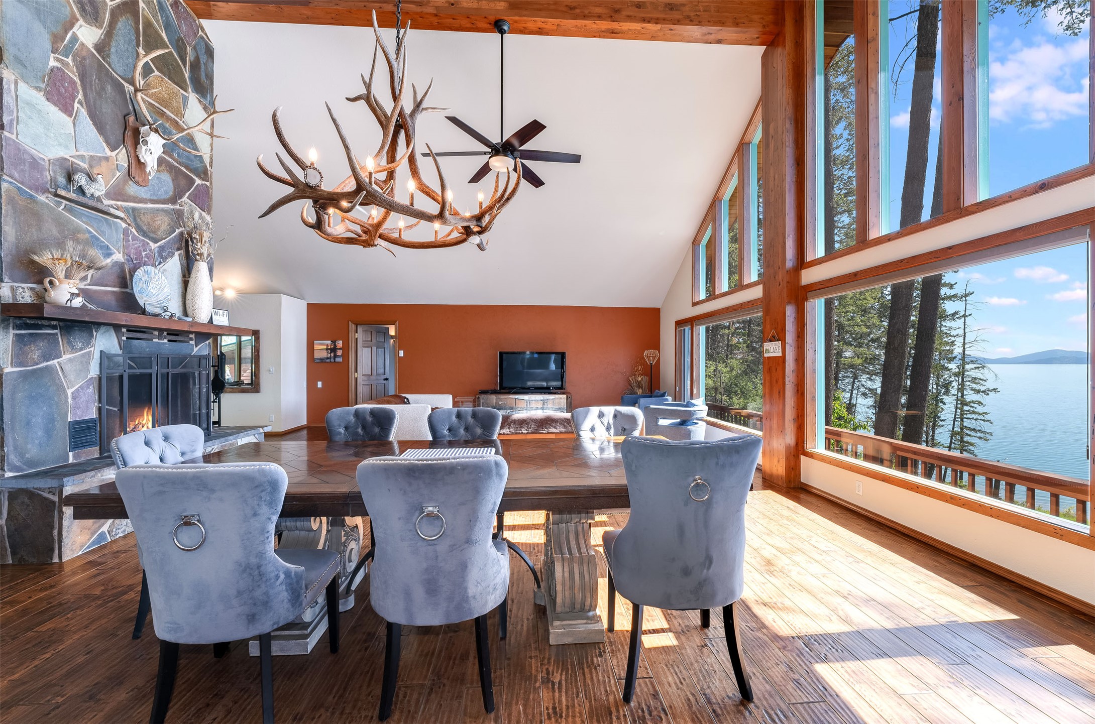 Bigfork, Montana 59911, United States, 5 Bedrooms Bedrooms, ,4 BathroomsBathrooms,Residential,Active,147438