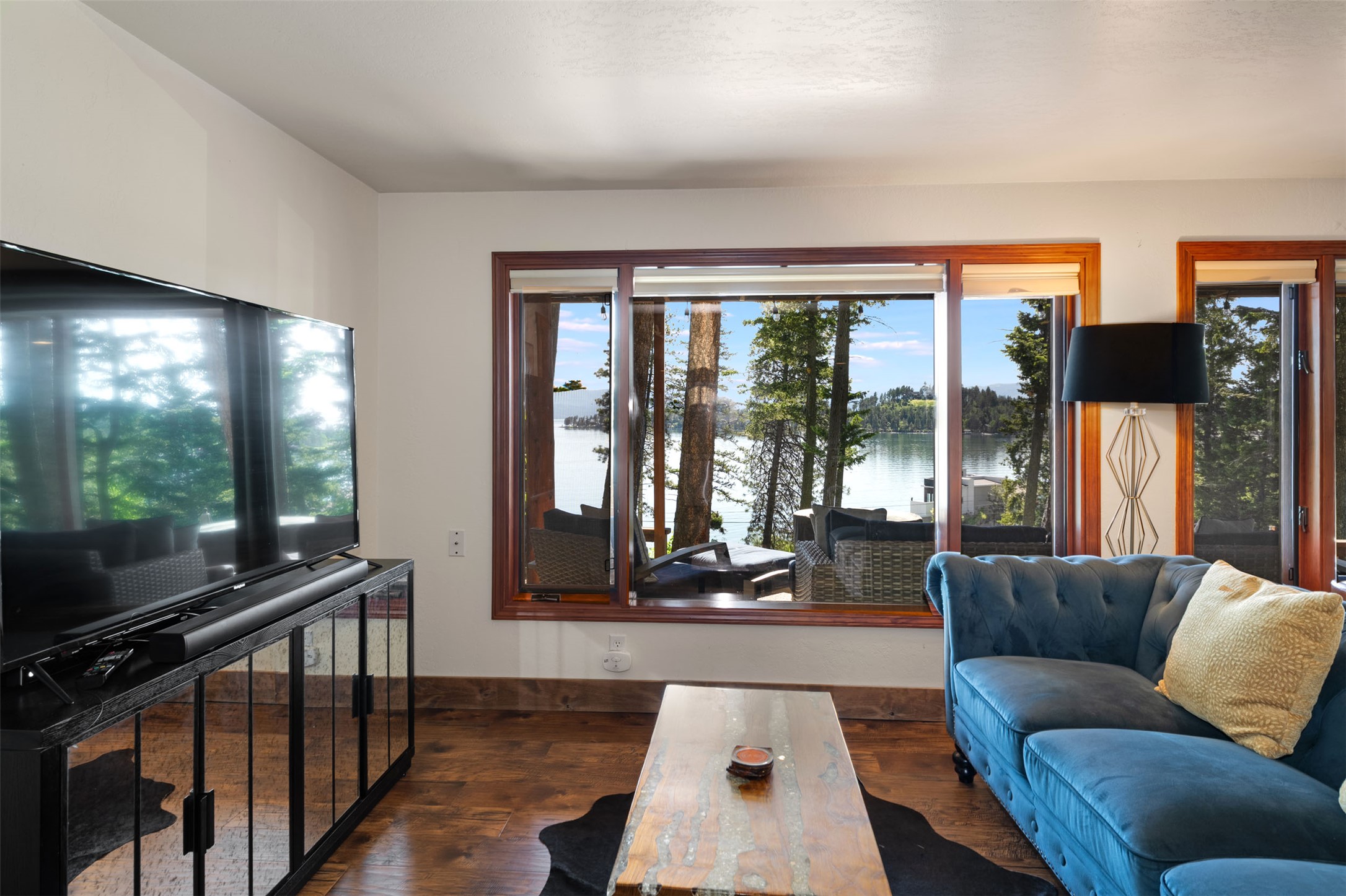 Bigfork, Montana 59911, United States, 5 Bedrooms Bedrooms, ,4 BathroomsBathrooms,Residential,Active,147438