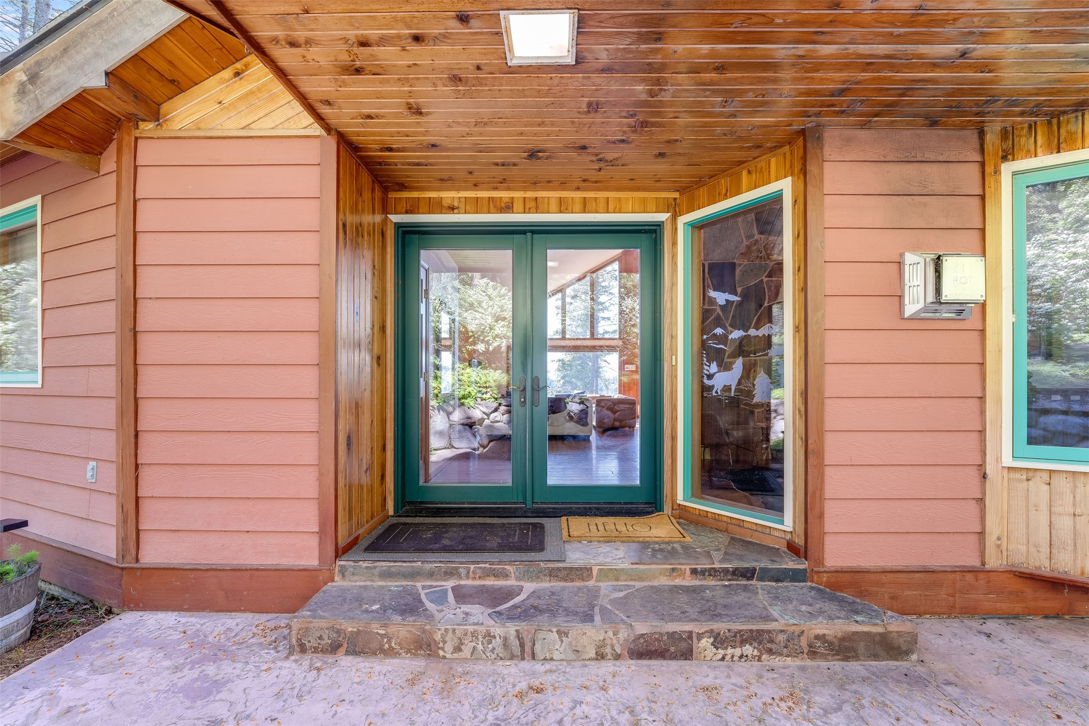 Bigfork, Montana 59911, United States, 5 Bedrooms Bedrooms, ,4 BathroomsBathrooms,Residential,Active,147438