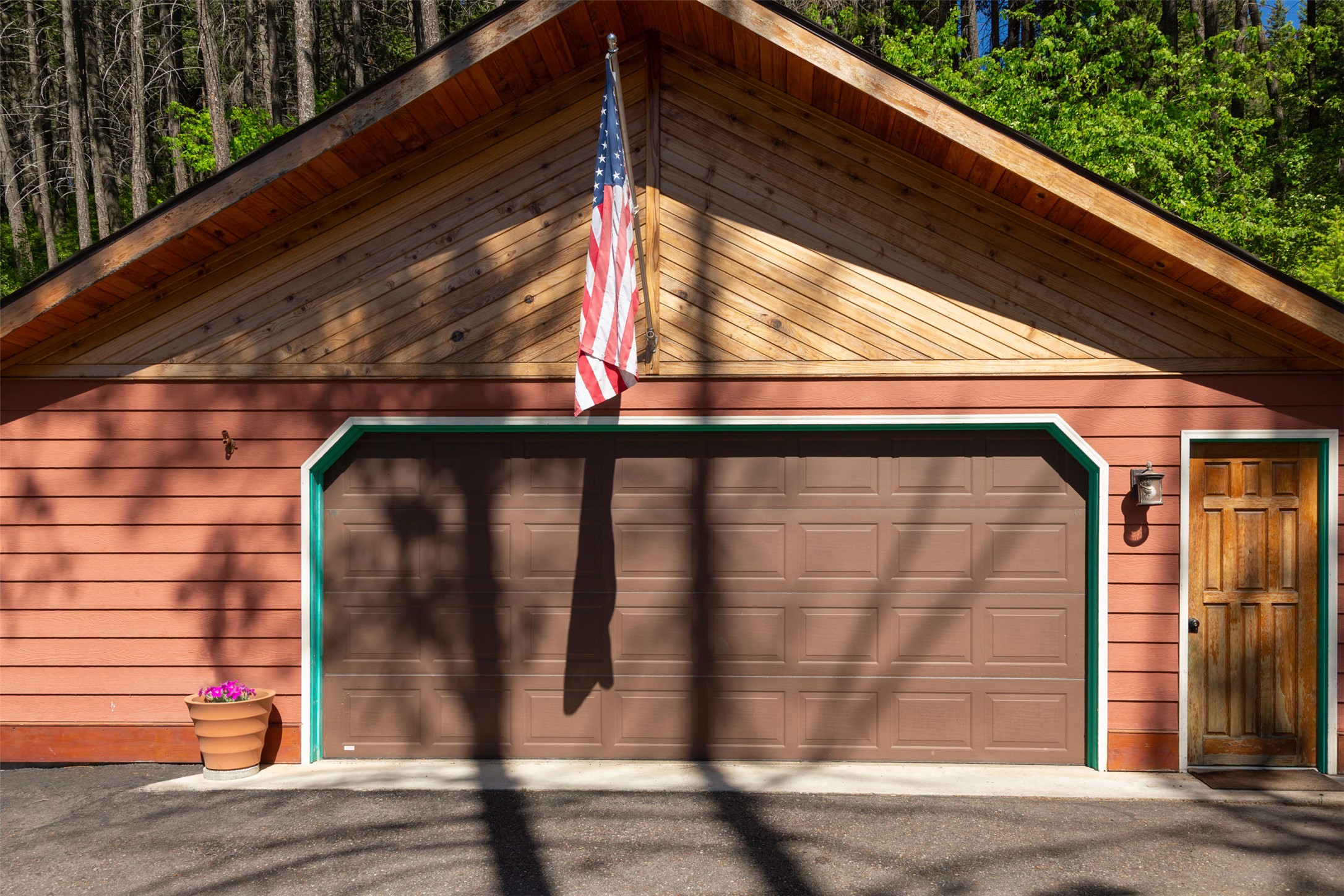 Bigfork, Montana 59911, United States, 5 Bedrooms Bedrooms, ,4 BathroomsBathrooms,Residential,Active,147438