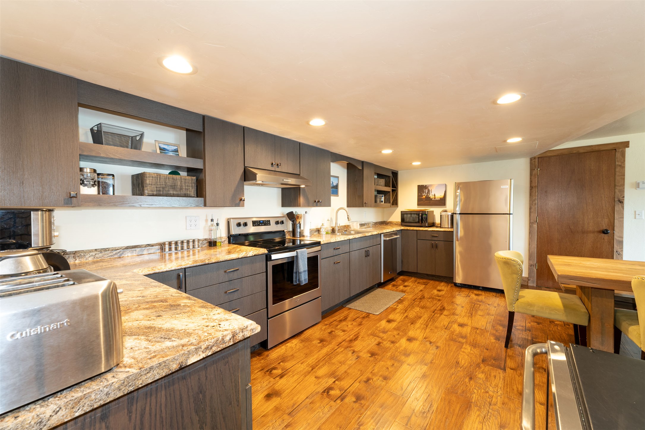 Bigfork, Montana 59911, United States, 5 Bedrooms Bedrooms, ,4 BathroomsBathrooms,Residential,Active,147438