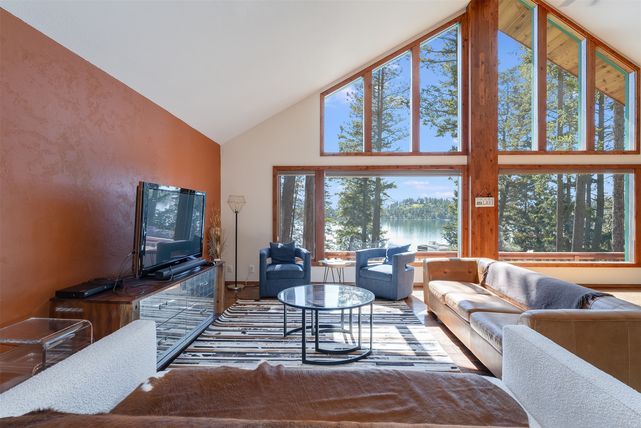 Bigfork, Montana 59911, United States, 5 Bedrooms Bedrooms, ,4 BathroomsBathrooms,Residential,Active,147438